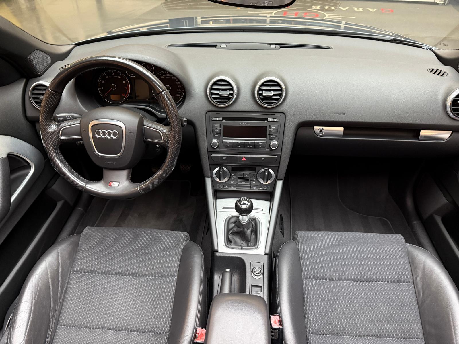 AUDI A3 Cabriolet 1.8 16V T FSI Ambition-image-10