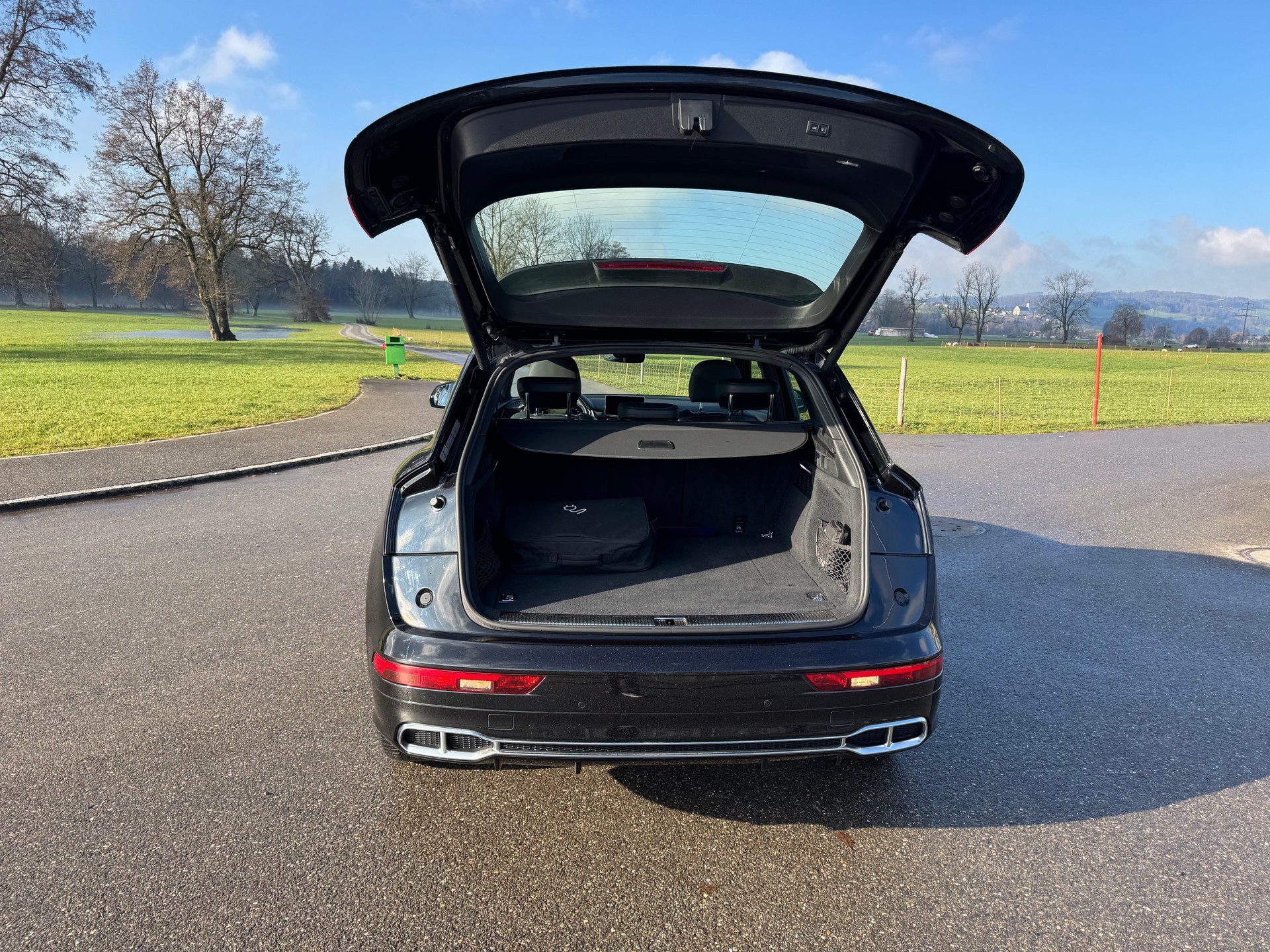 AUDI Q5 55 TFSI e sport quattro-image-14
