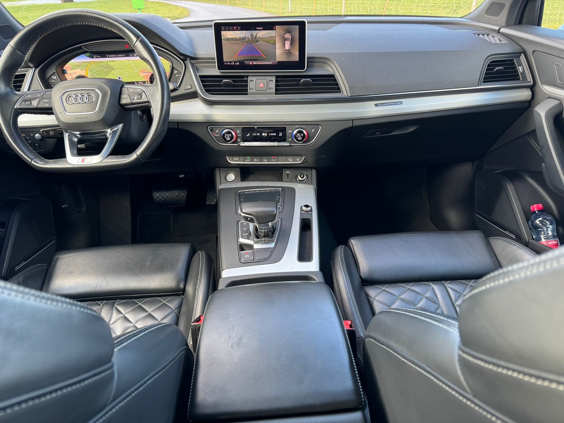 AUDI Q5 55 TFSI e sport quattro-image-7