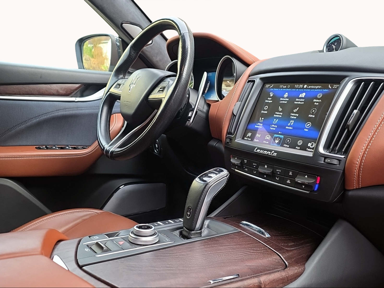 MASERATI Levante S 3.0V6 GranLusso Automatica-image-11