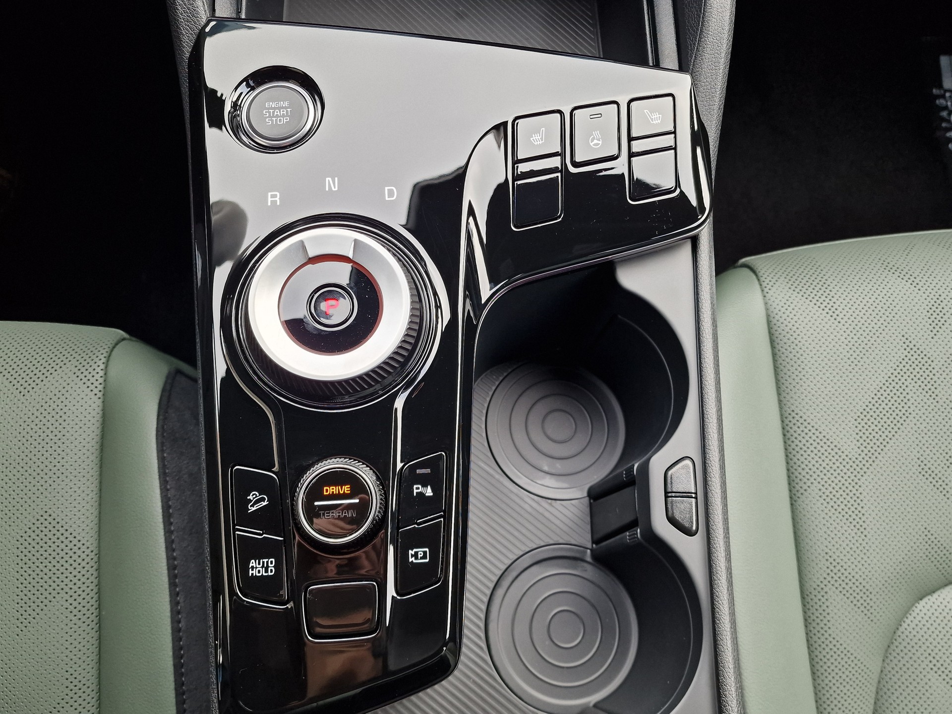 KIA Sportage 1.6T-GDi HEV Power Edition 4x4 A-image-10