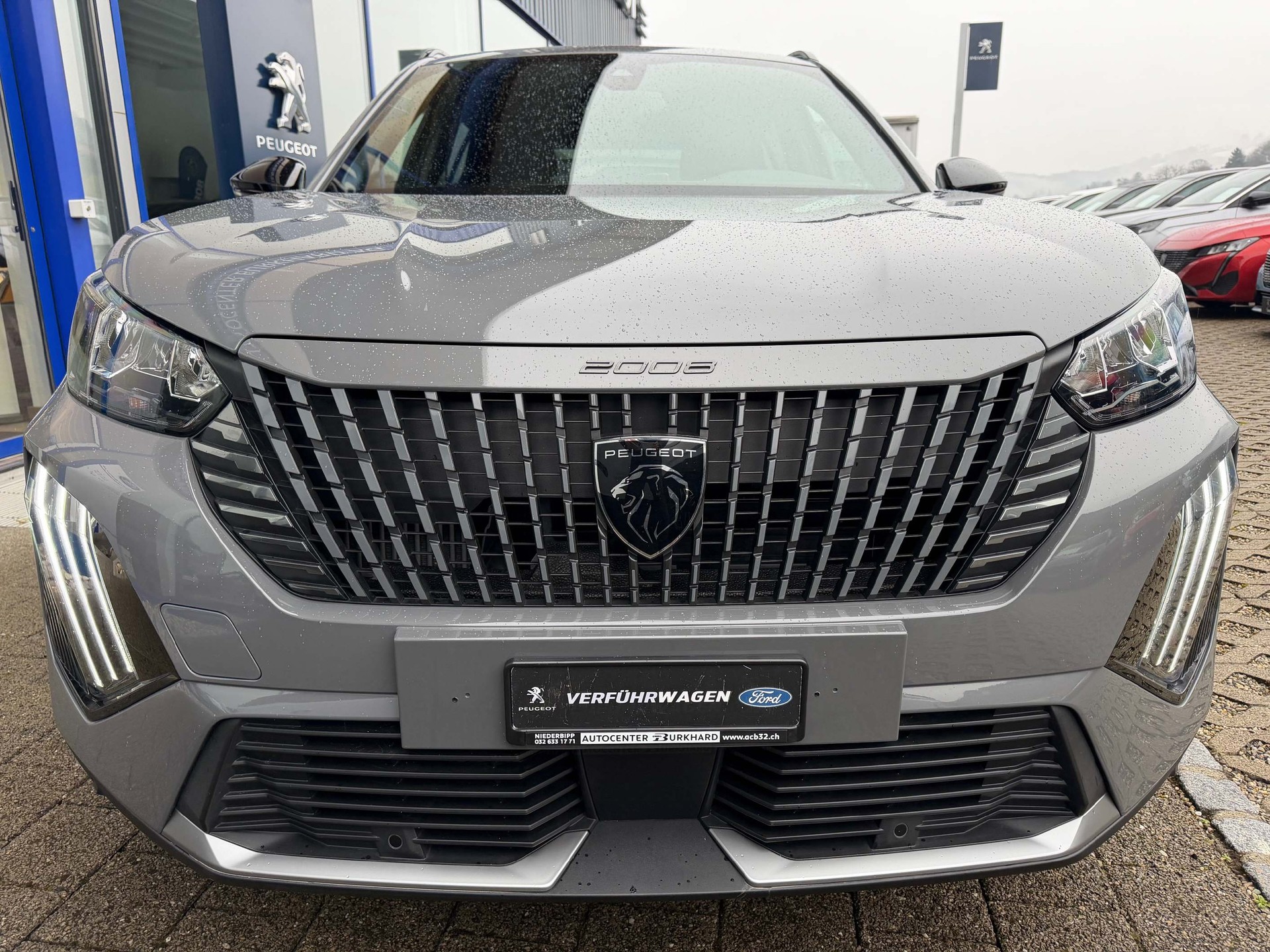 PEUGEOT 2008 1.2 PureTech Allure 5 Jahre Garantie-image-3