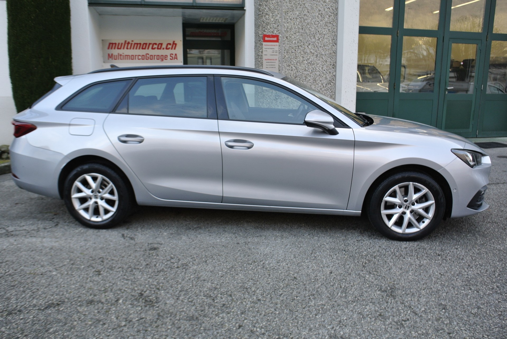SEAT Leon ST 2.0 TDI EVO DSG Style-image-30