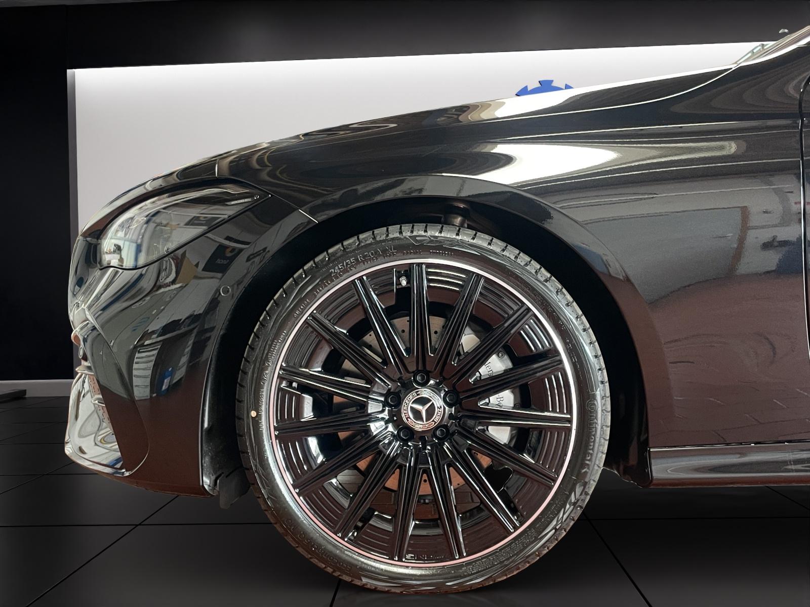 MERCEDES-BENZ CLE 200 4MATIC Coupé AMG Line-image-9