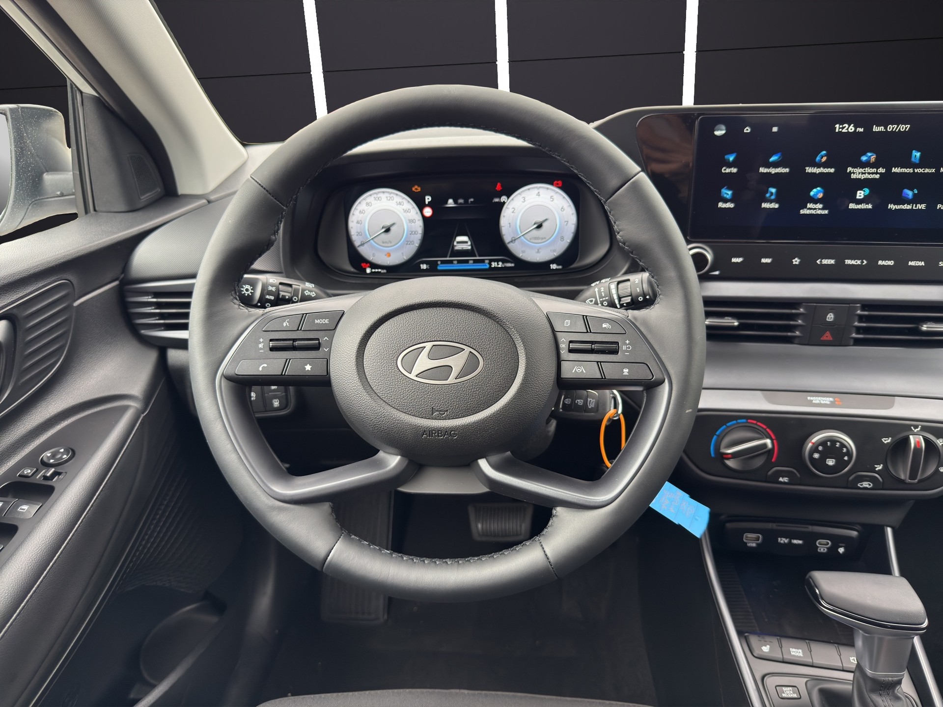 HYUNDAI i20 1.0 T-GDi Amplia DCT-image-9
