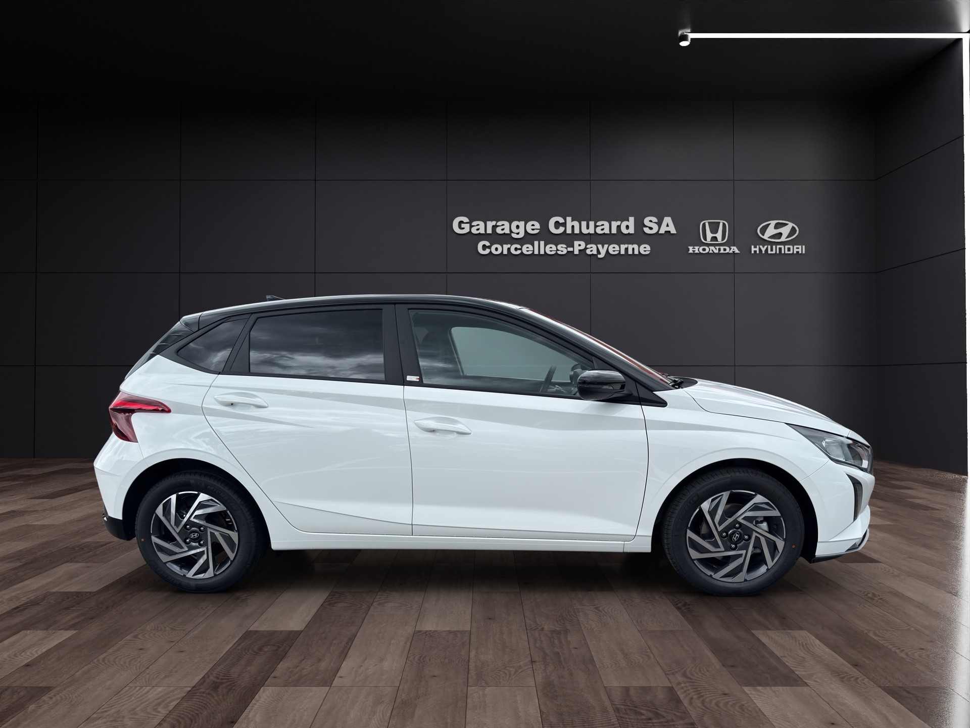 HYUNDAI i20 1.0 T-GDi Amplia DCT-image-3