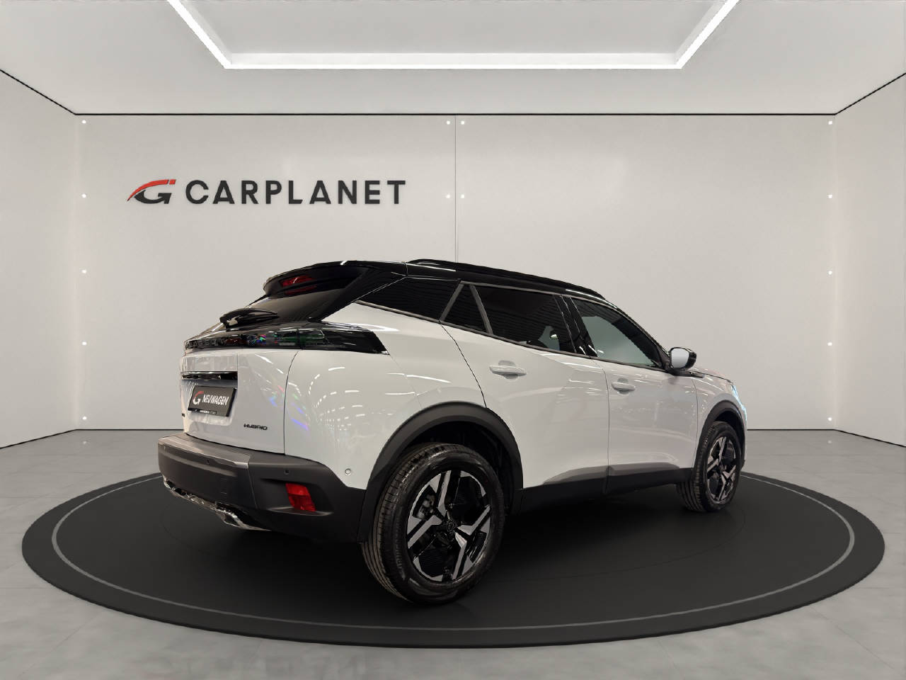 PEUGEOT 2008 1.2 Hybrid GT-image-2