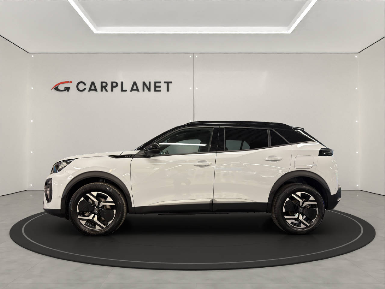 PEUGEOT 2008 1.2 Hybrid GT-image-1