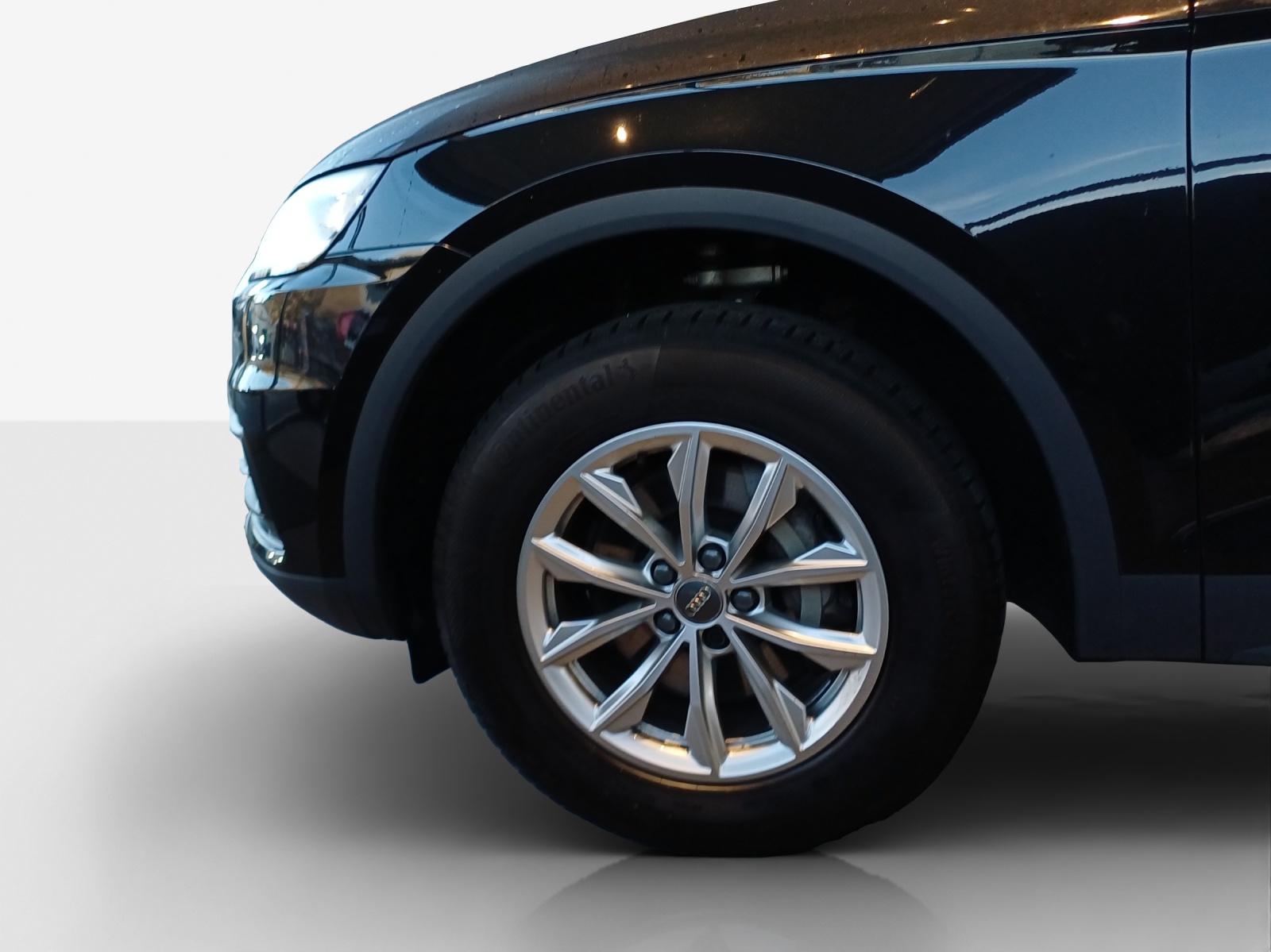 AUDI Q5 35 TDI quattro S-tronic-image-15