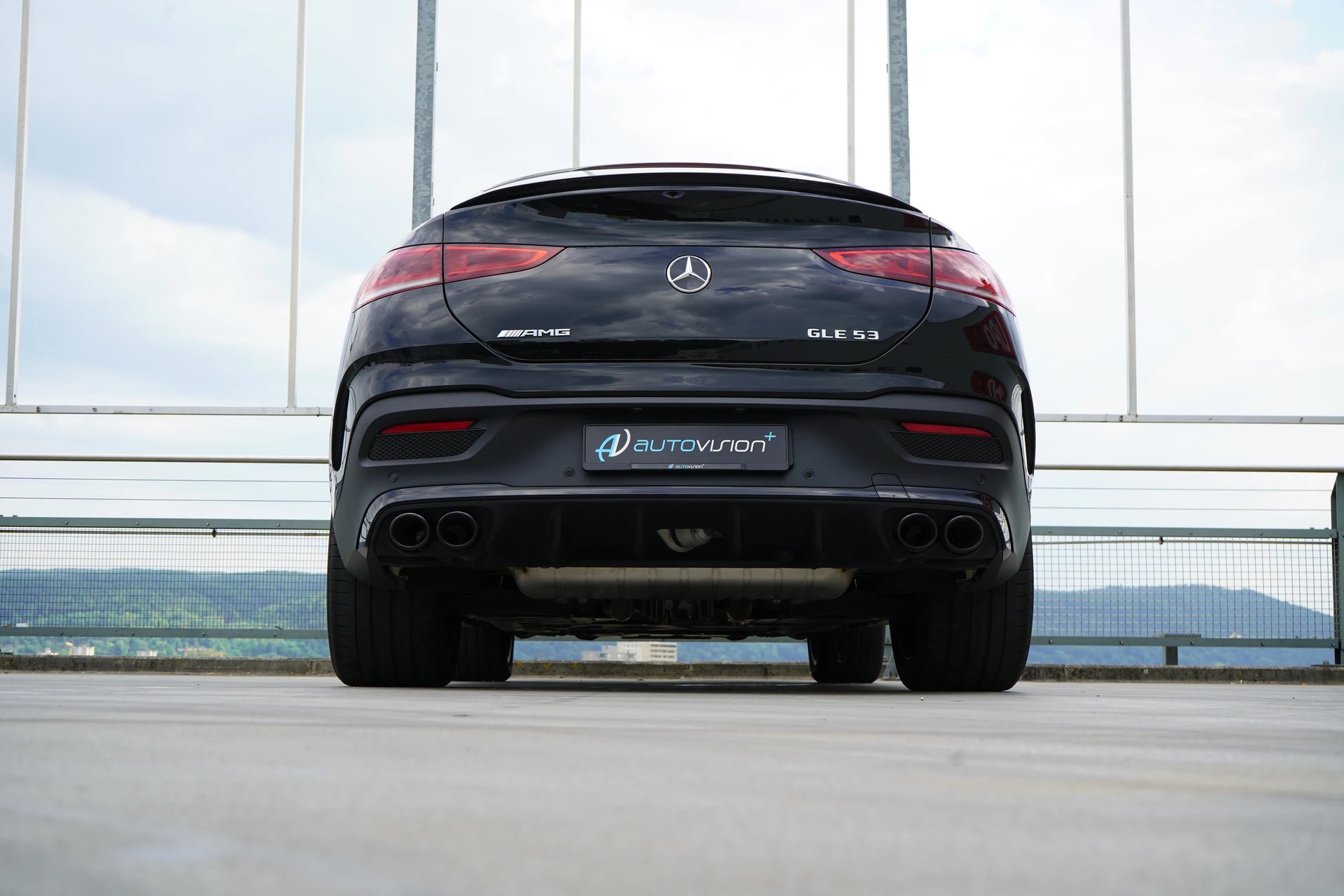 MERCEDES-BENZ GLE COUPÉ 53 AMG BLACK 4MATIC+ SPEEDSHIFT l 435 PS-image-17