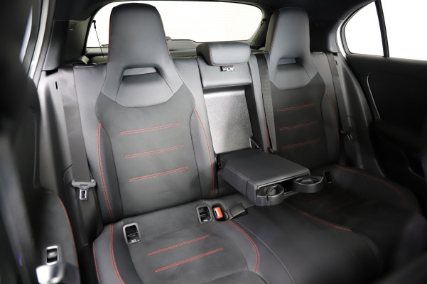 MERCEDES-BENZ A 220 d 8G-DCT-image-10