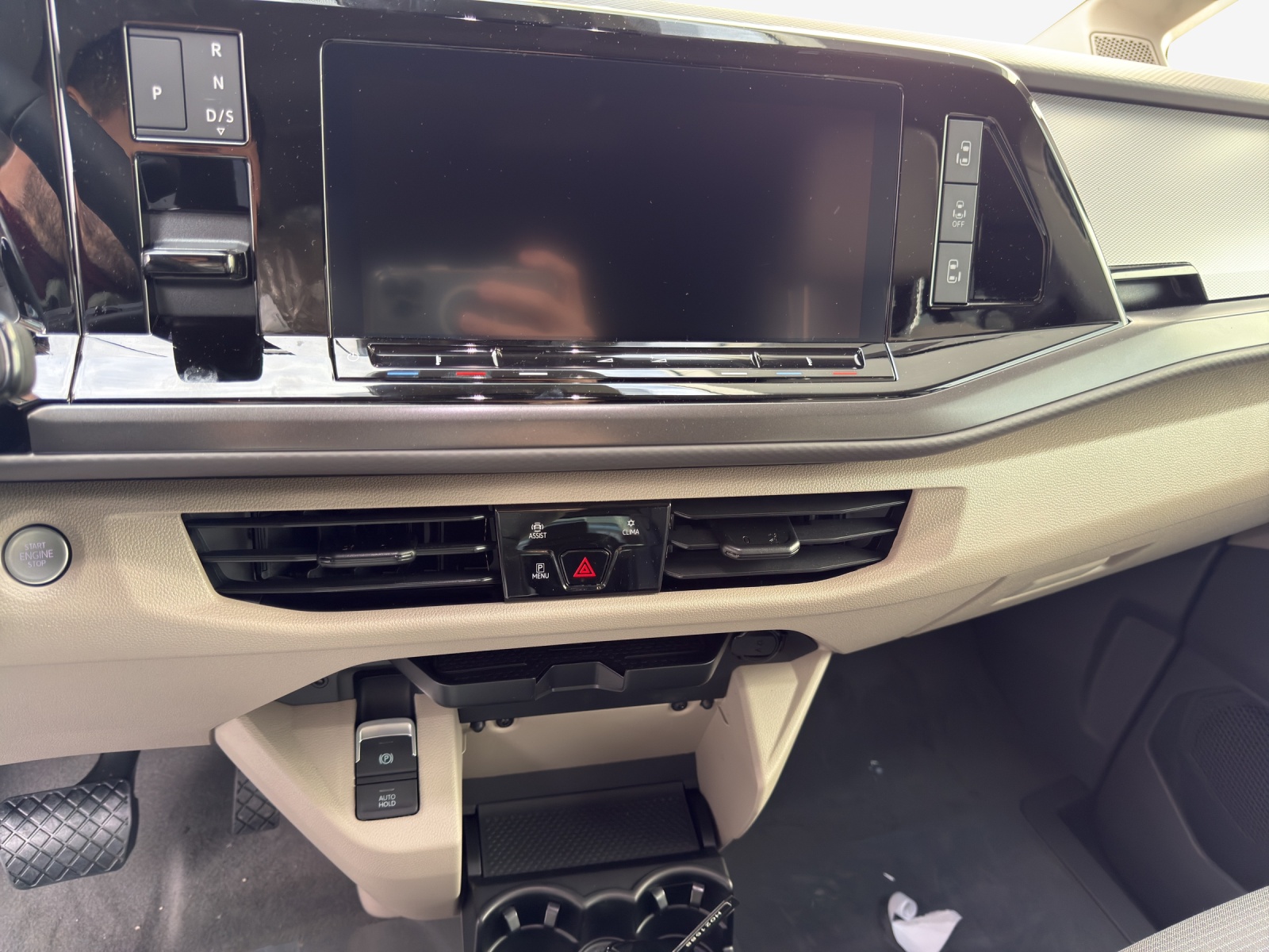 VW Multivan 2.0 TDI Liberty DSG-image-10
