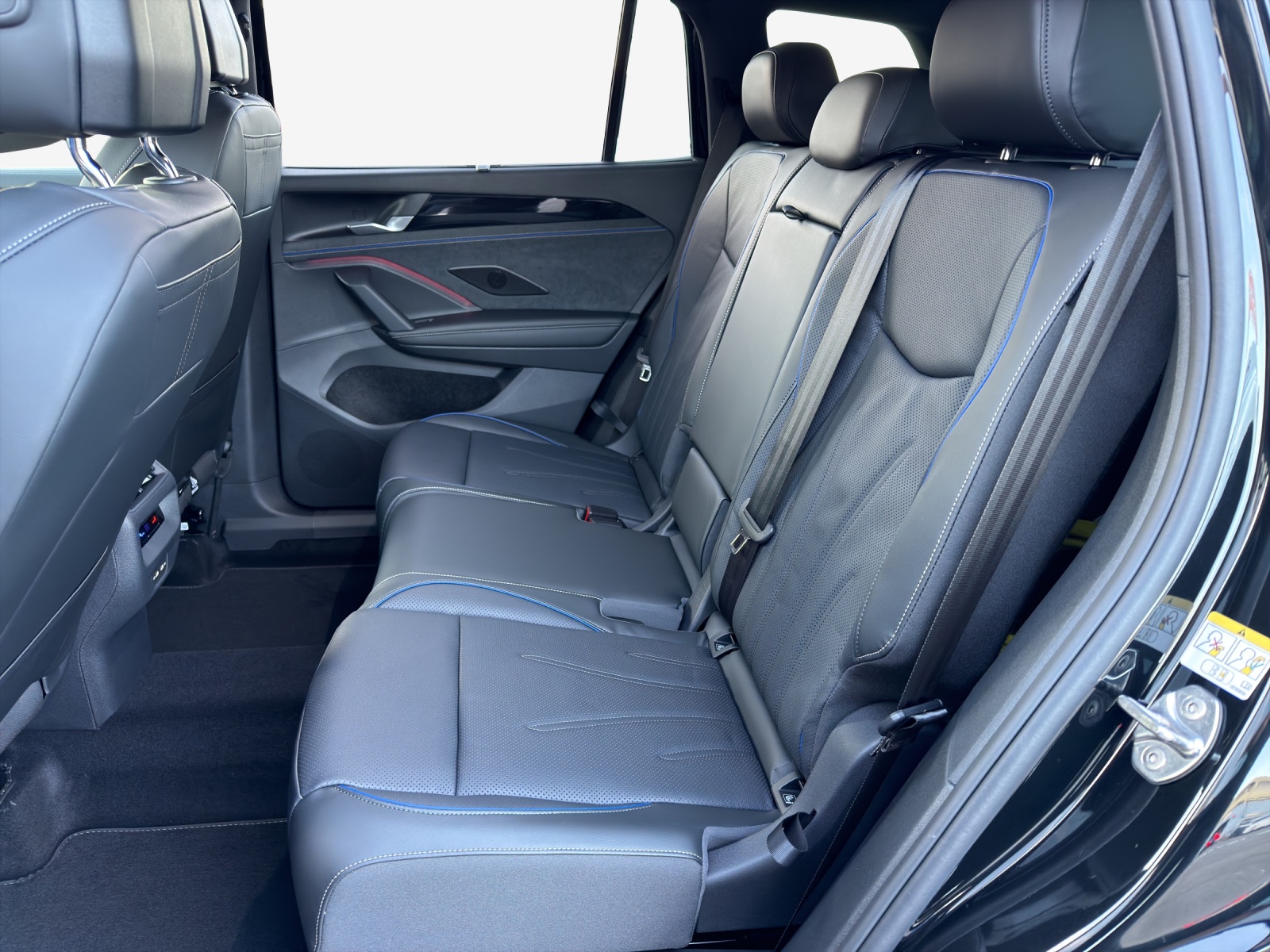 VW Tayron R-line 1.5TSI 272PS DSG PluginHybid-image-11