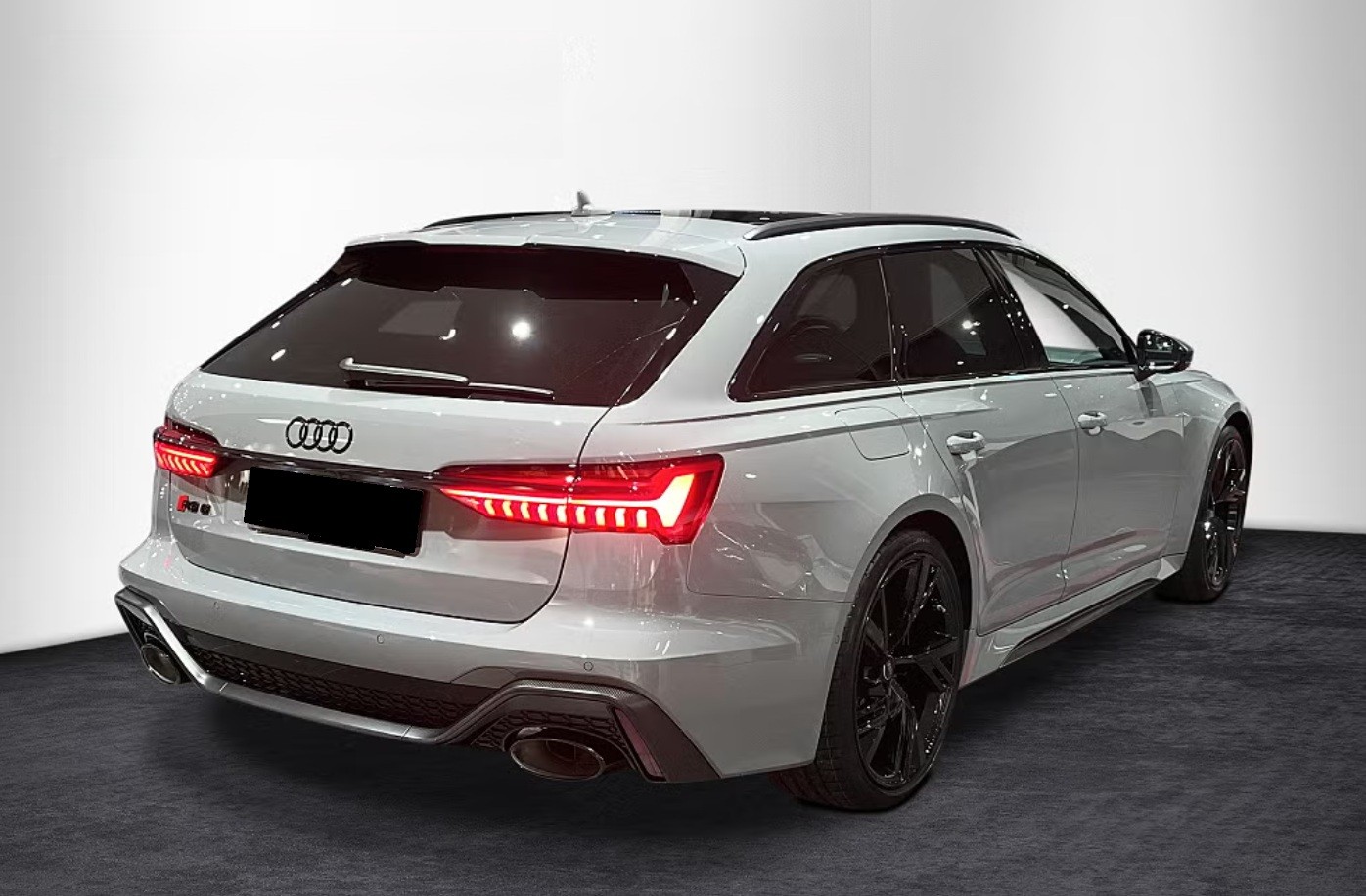 AUDI RS6 Avant 4.0 TFSI V8 Performance quattro-image-5