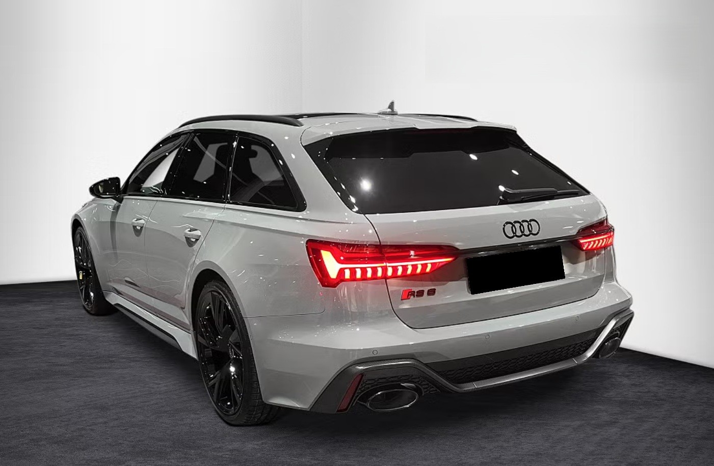 AUDI RS6 Avant 4.0 TFSI V8 Performance quattro-image-3