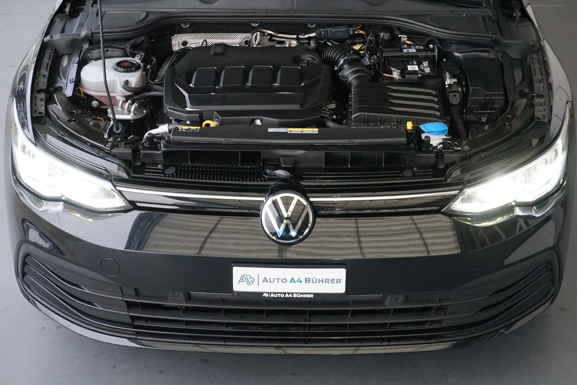 VW Golf 8 Variant 2.0 TDI Life DSG-Automat "aus erster Hand+ CH-Auto"-image-11