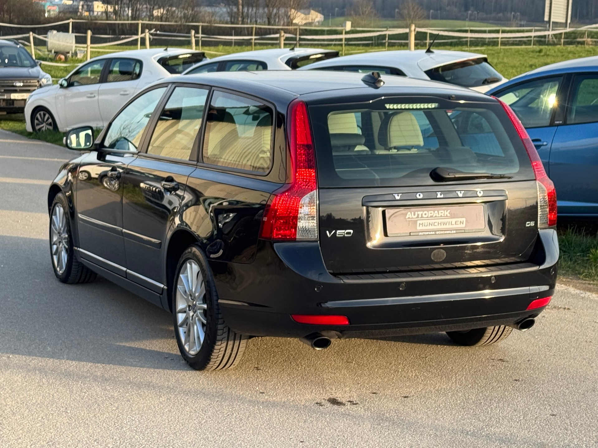 VOLVO V50 D5 Summum Geartronic-image-3