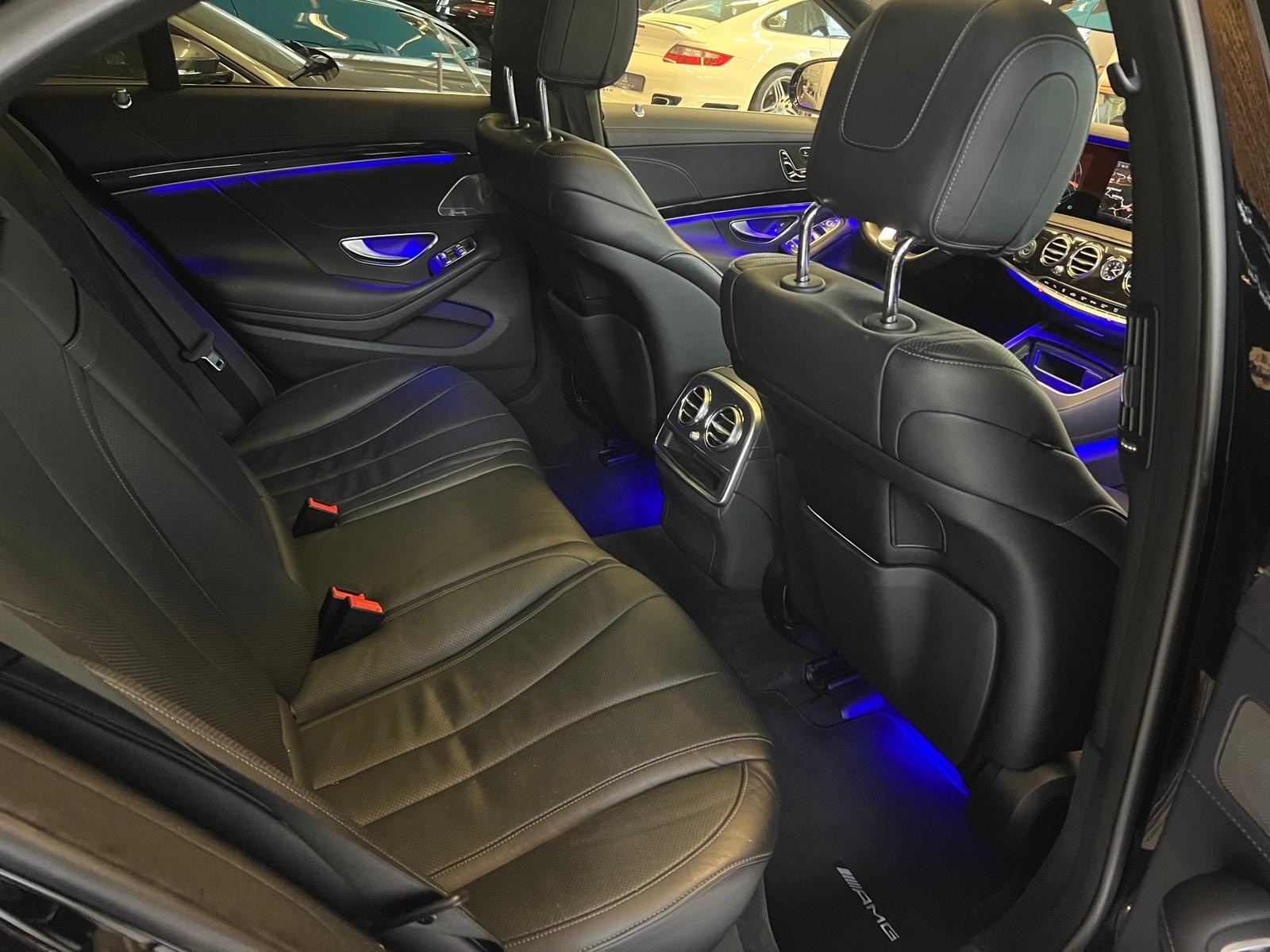 MERCEDES-BENZ S 400 d AMG Line 4matic-image-11