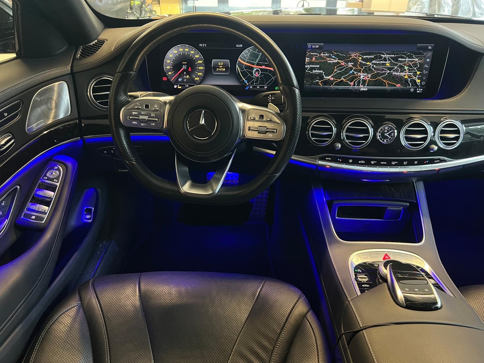 MERCEDES-BENZ S 400 d AMG Line 4matic-image-8