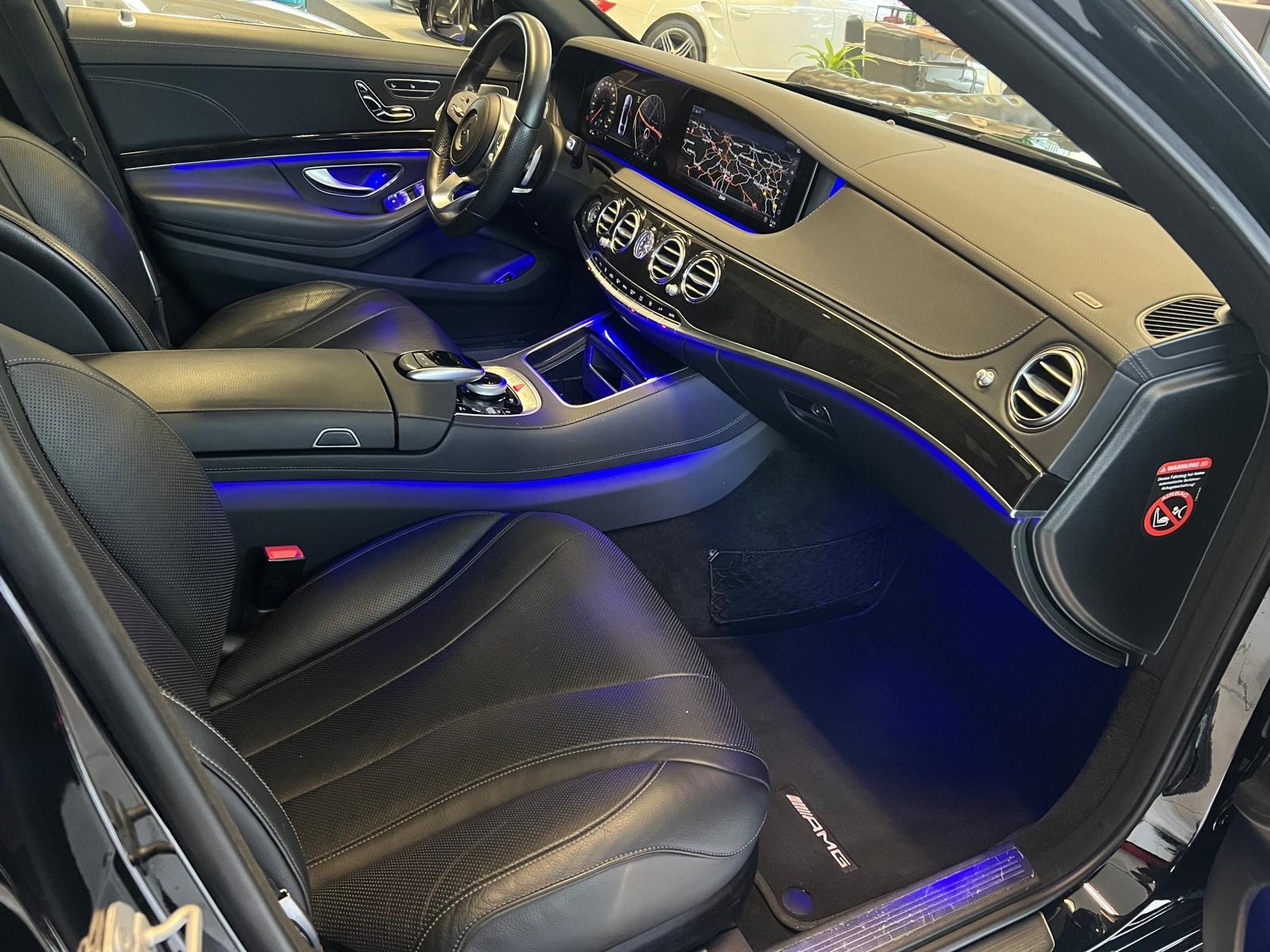 MERCEDES-BENZ S 400 d AMG Line 4matic-image-10