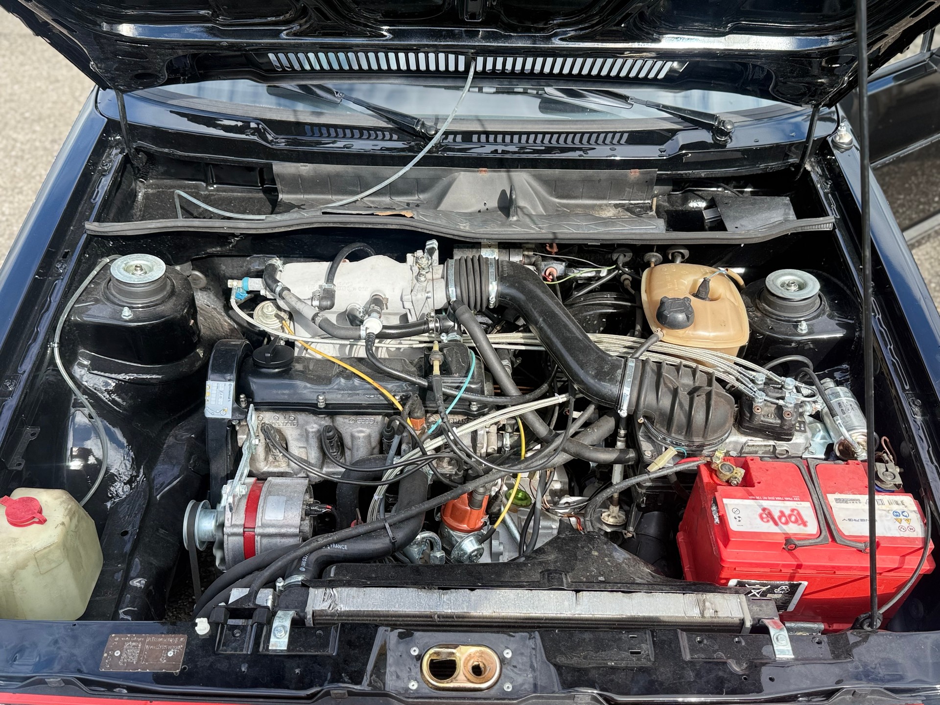 VW Golf 1800 GTI-image-9