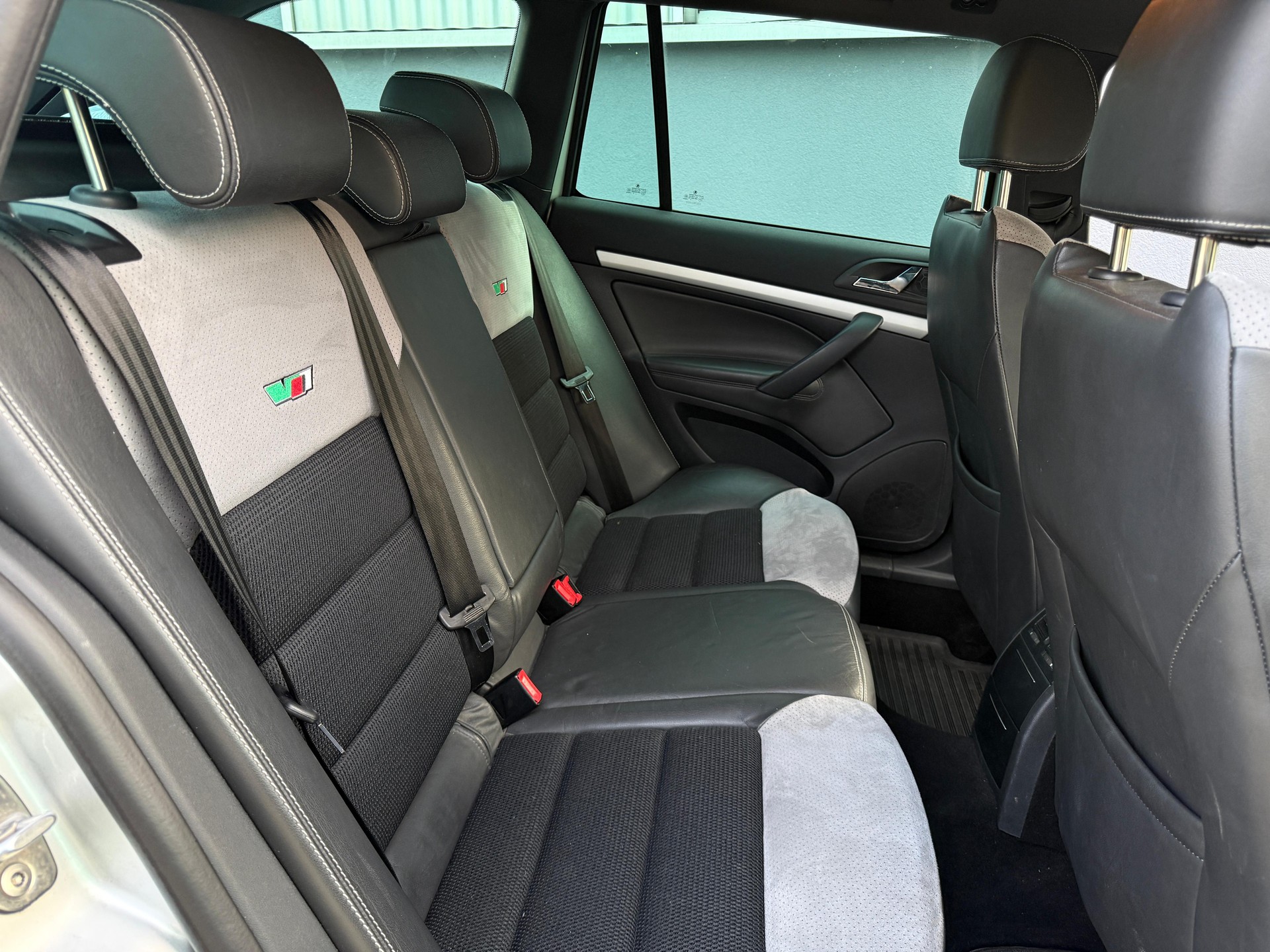 SKODA Octavia 2.0 TDI RS-image-13