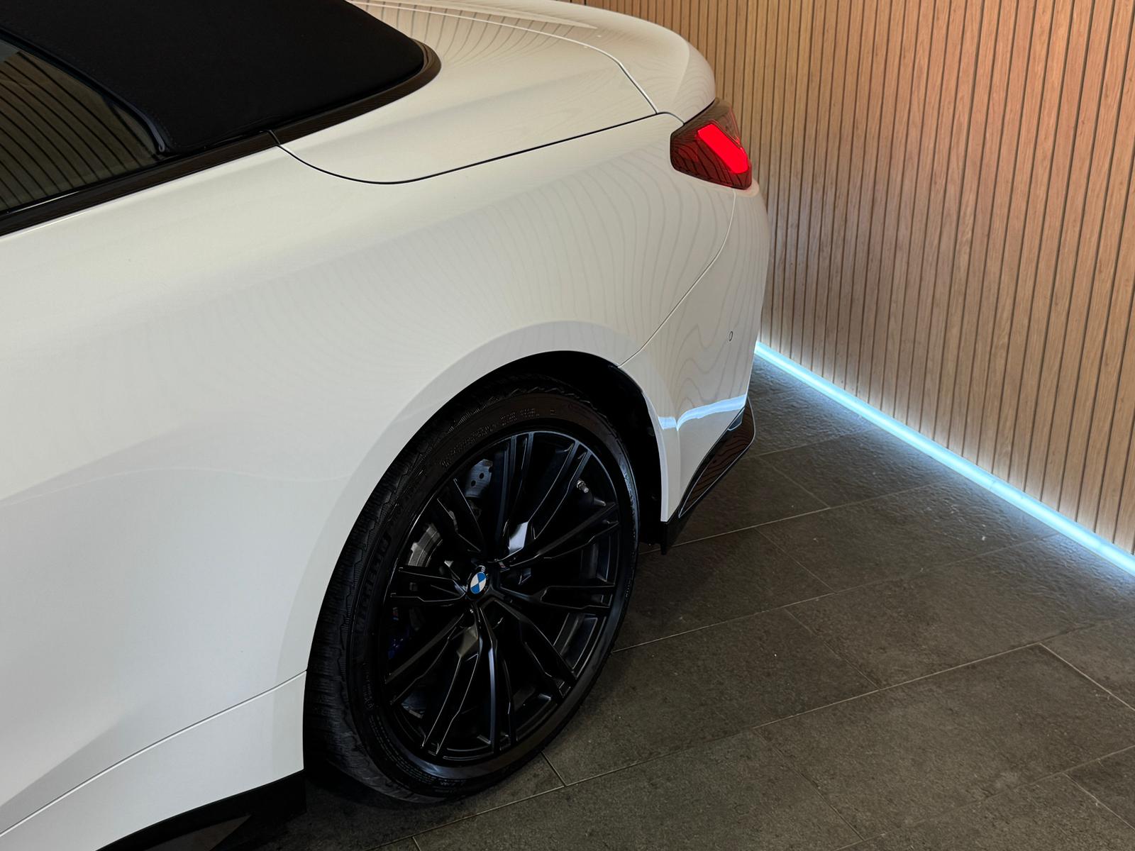 BMW M4 Cabrio Competition M xDrive *ALPINWEISS III*-image-5