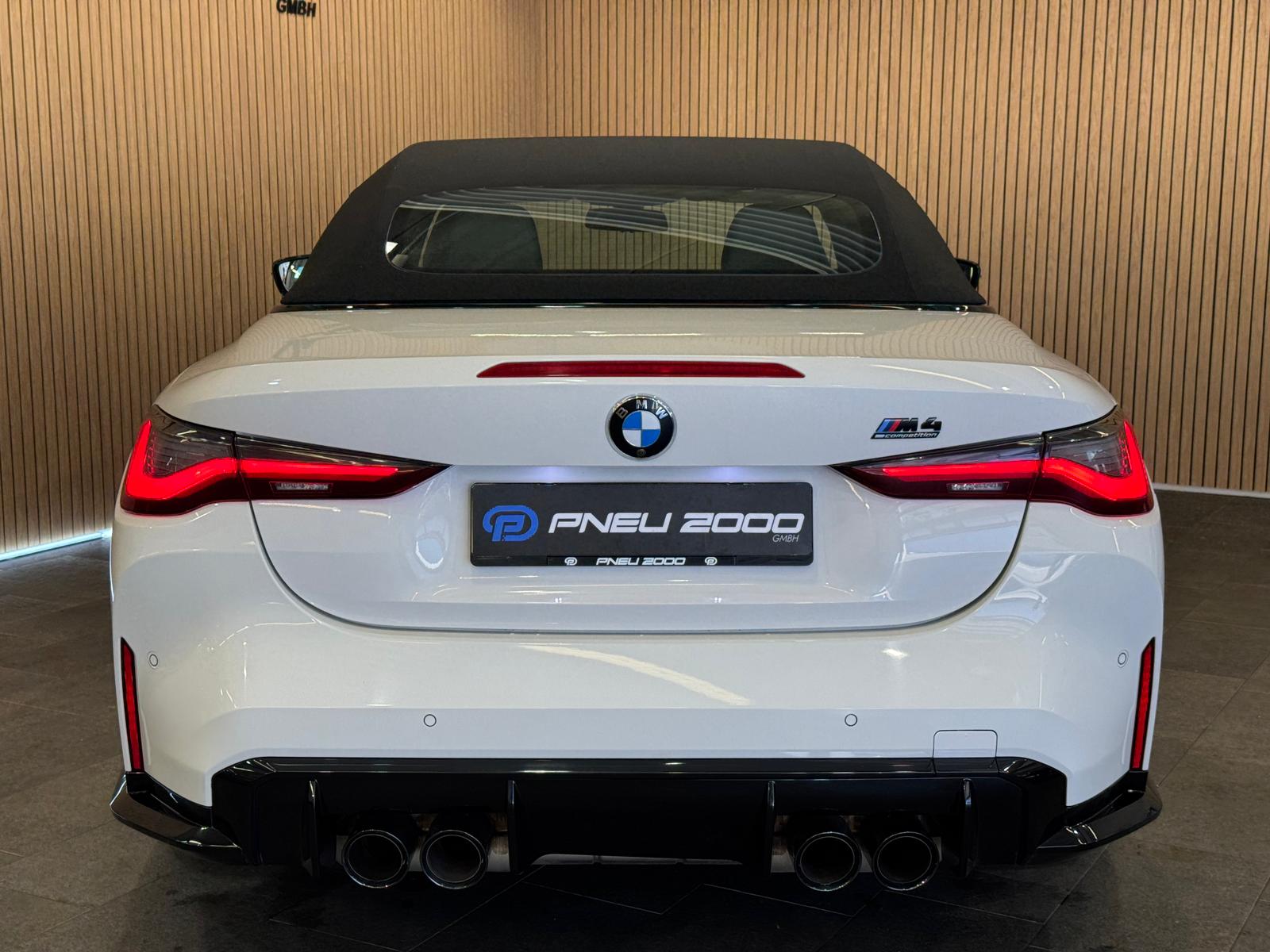 BMW M4 Cabrio Competition M xDrive *ALPINWEISS III*-image-9