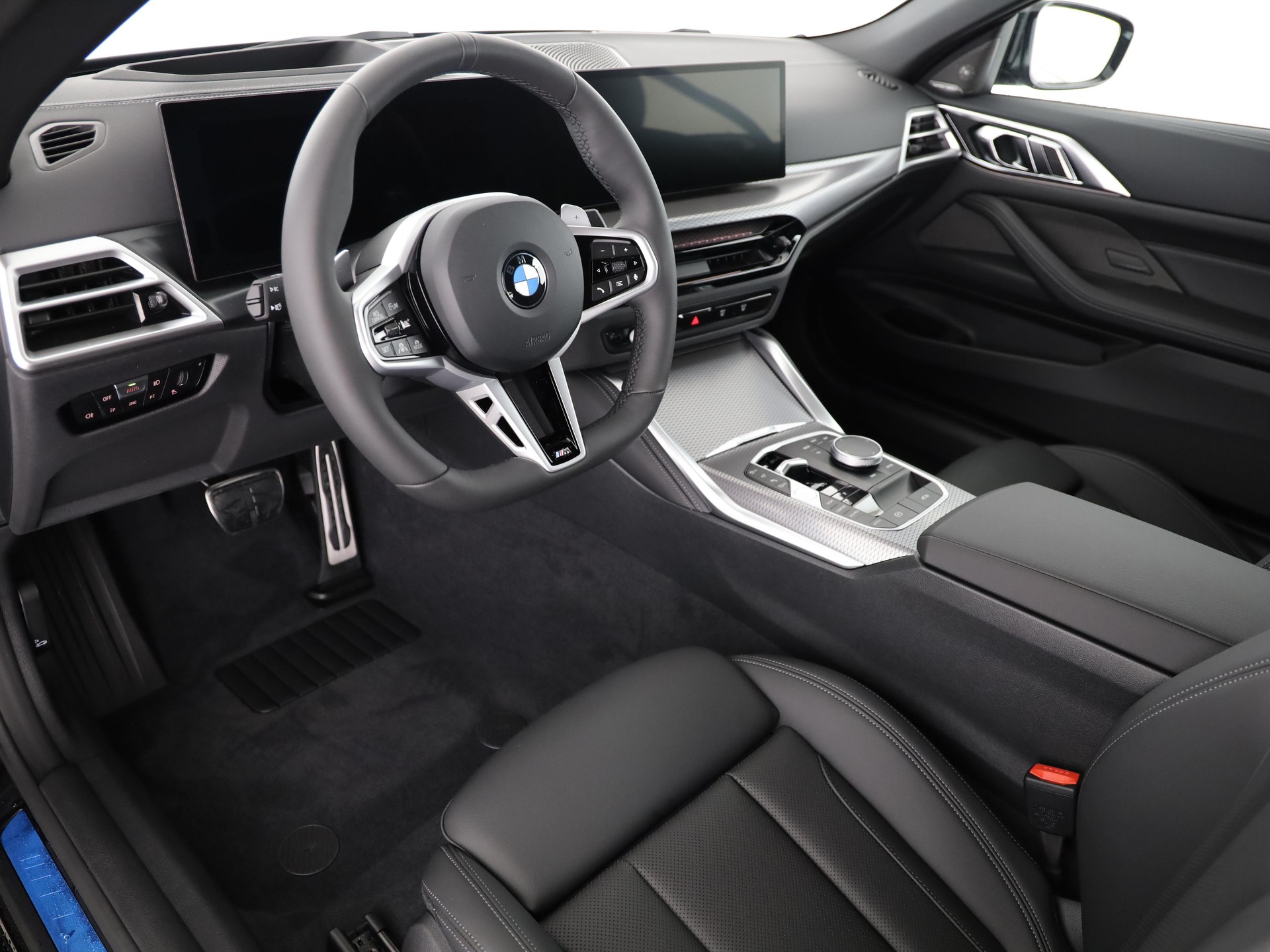 BMW 430i xDrive Cabrio-image-9