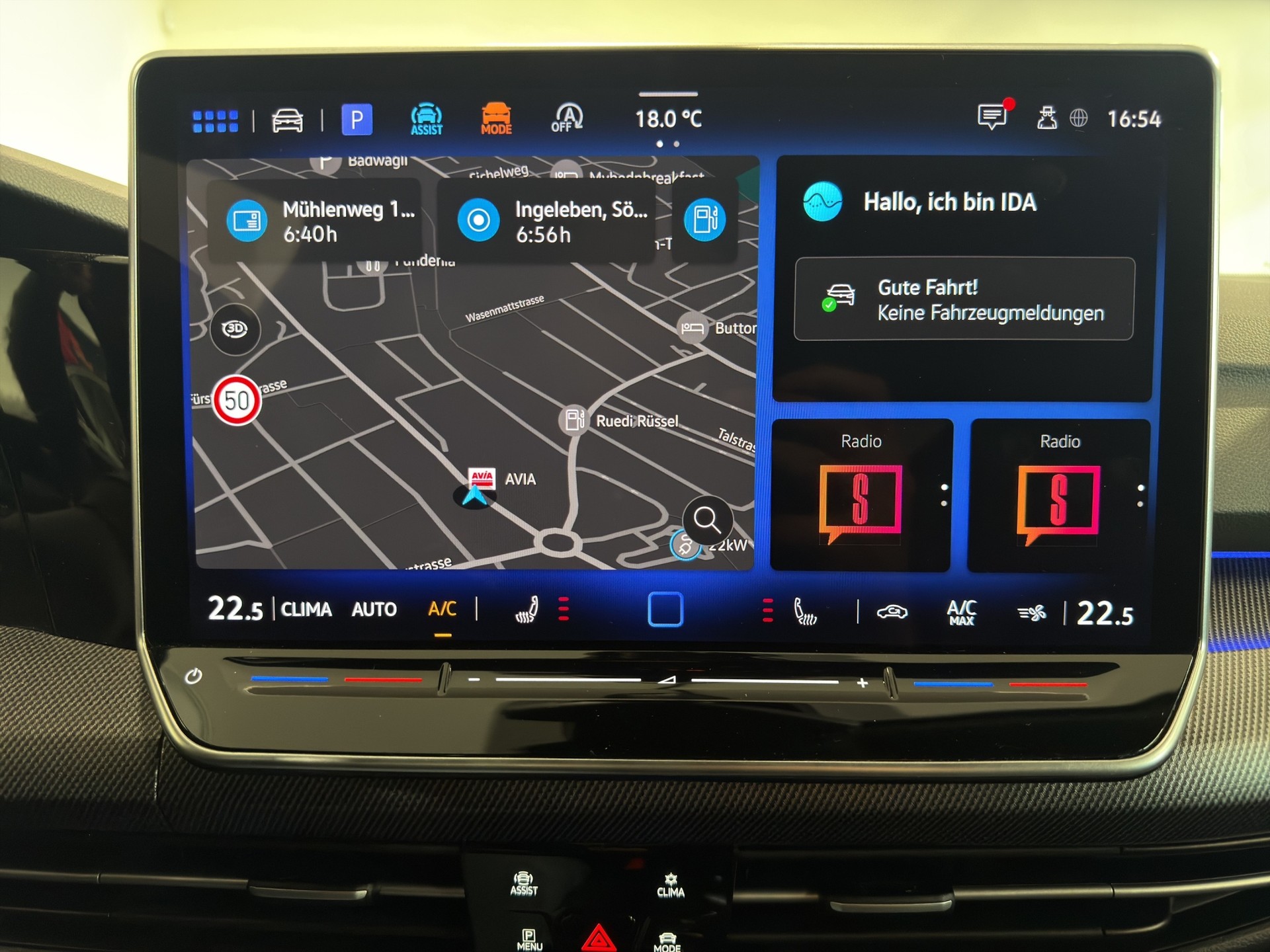 VW Golf Variant 2.0 TSI R DSG 4 Motion-image-15