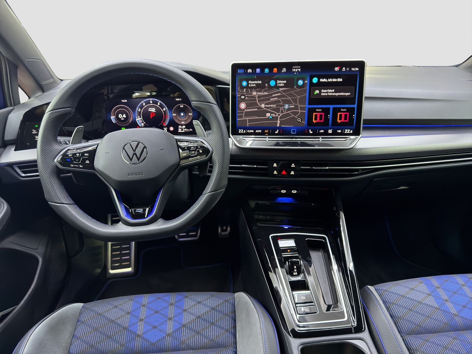 VW Golf Variant 2.0 TSI R DSG 4 Motion-image-7