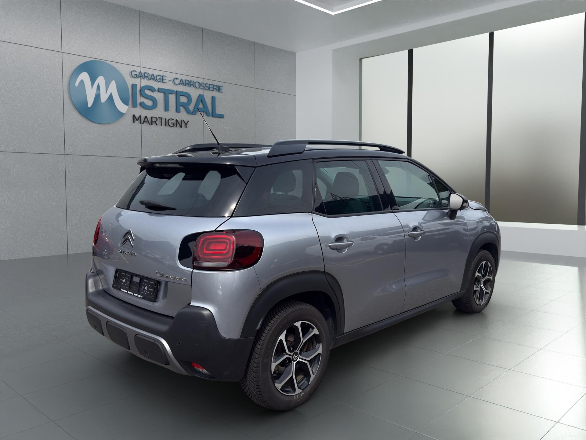 CITROEN C3 Aircross 1.2 PureTech 130 Swiss Edition-image-4