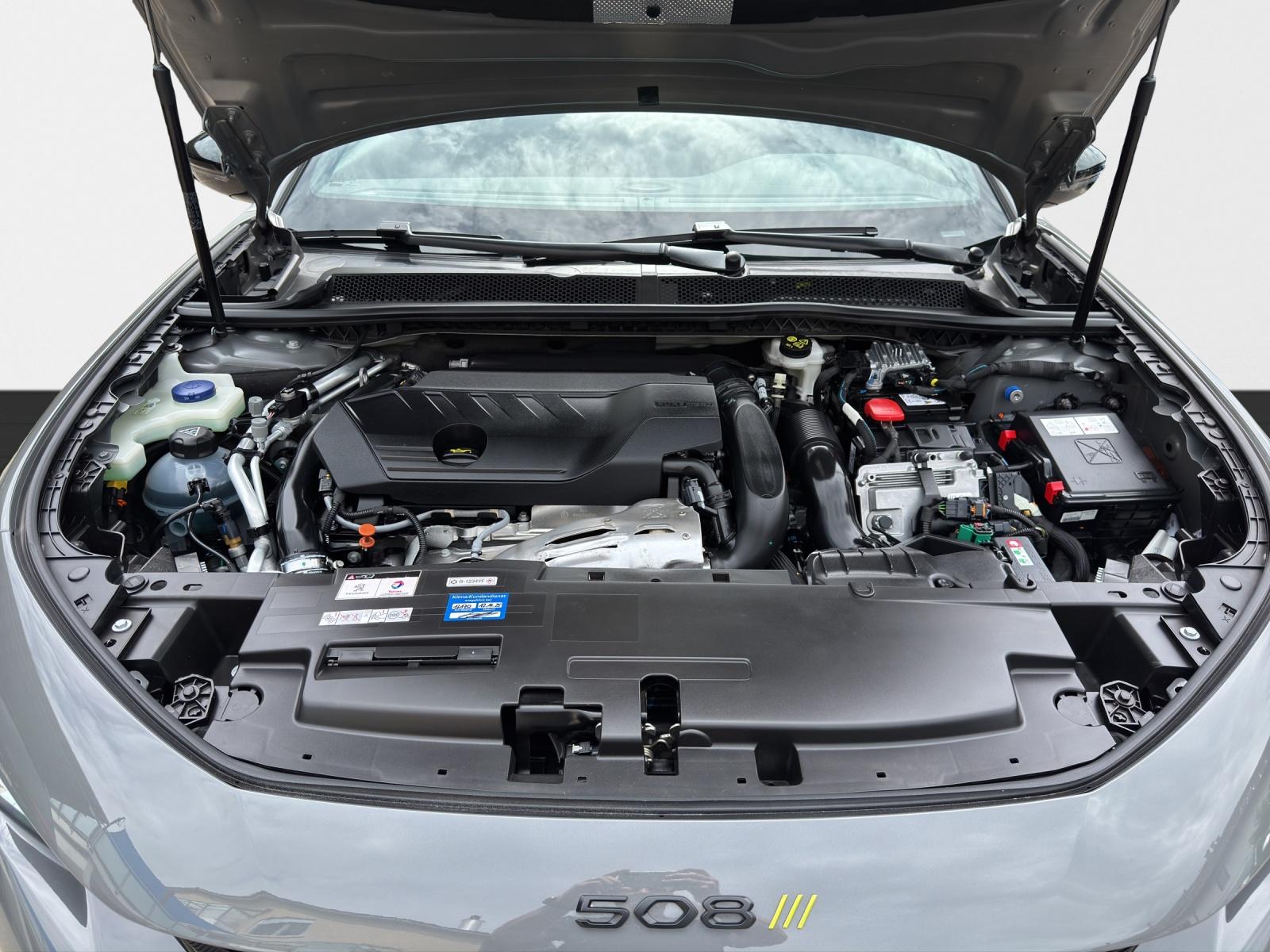 PEUGEOT 508 SW PSE 1.6 Plug-in Hybrid4-image-16