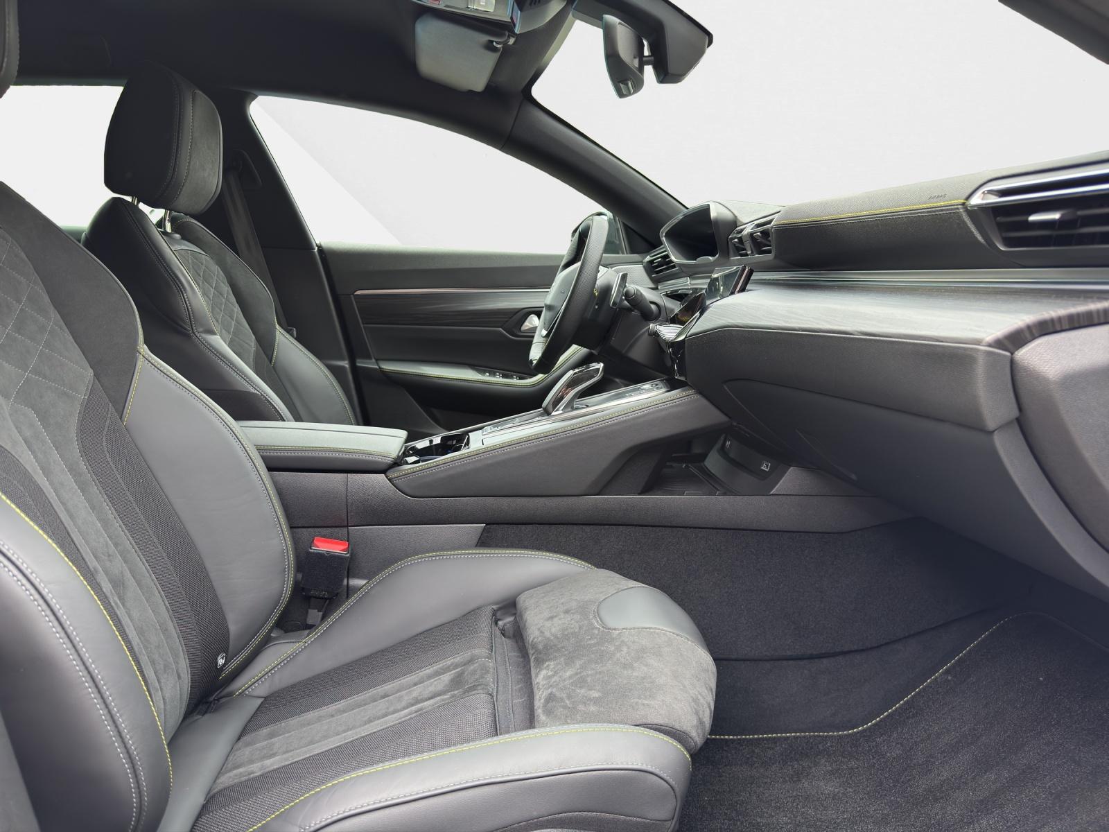 PEUGEOT 508 SW PSE 1.6 Plug-in Hybrid4-image-13