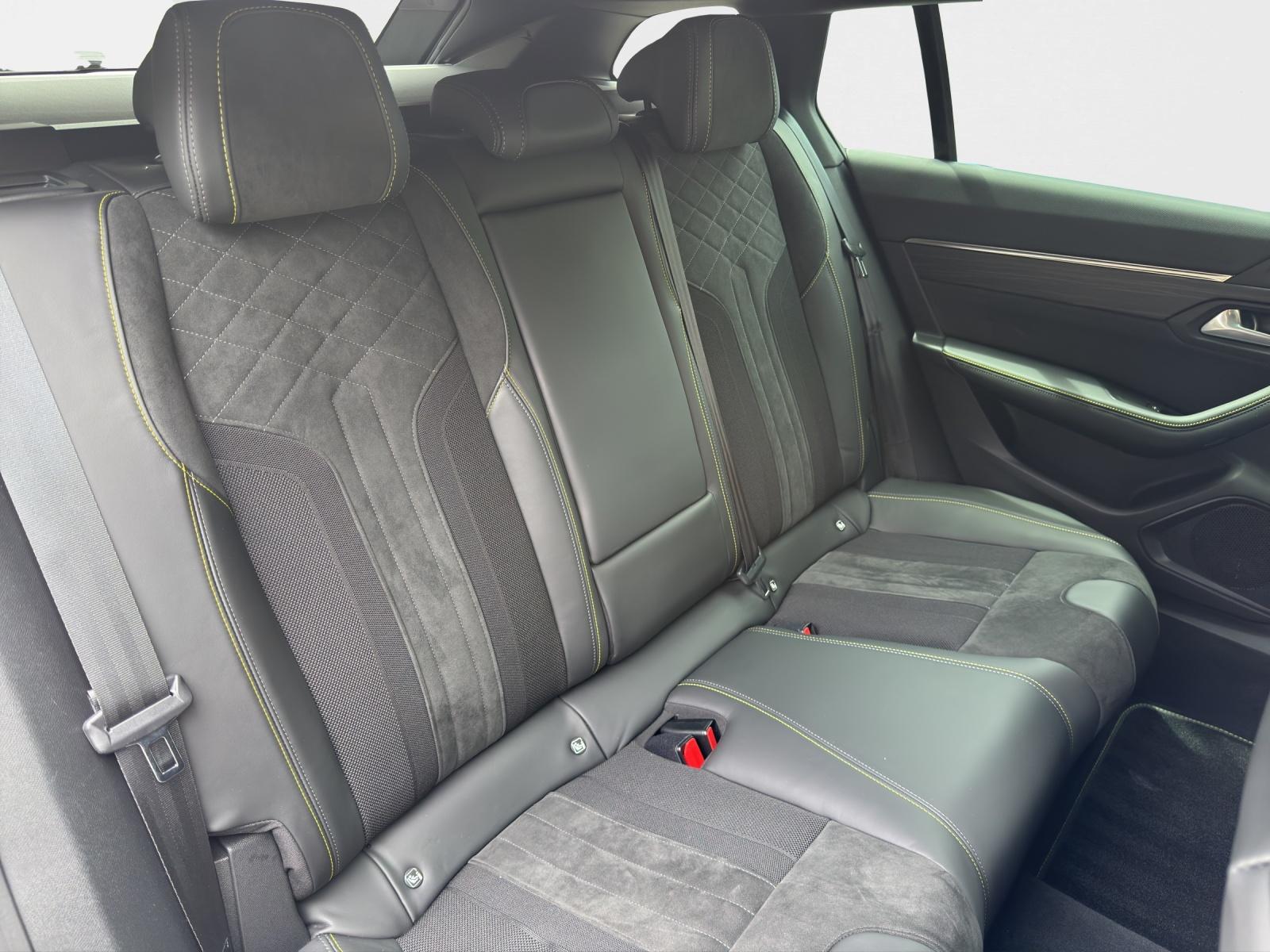 PEUGEOT 508 SW PSE 1.6 Plug-in Hybrid4-image-14