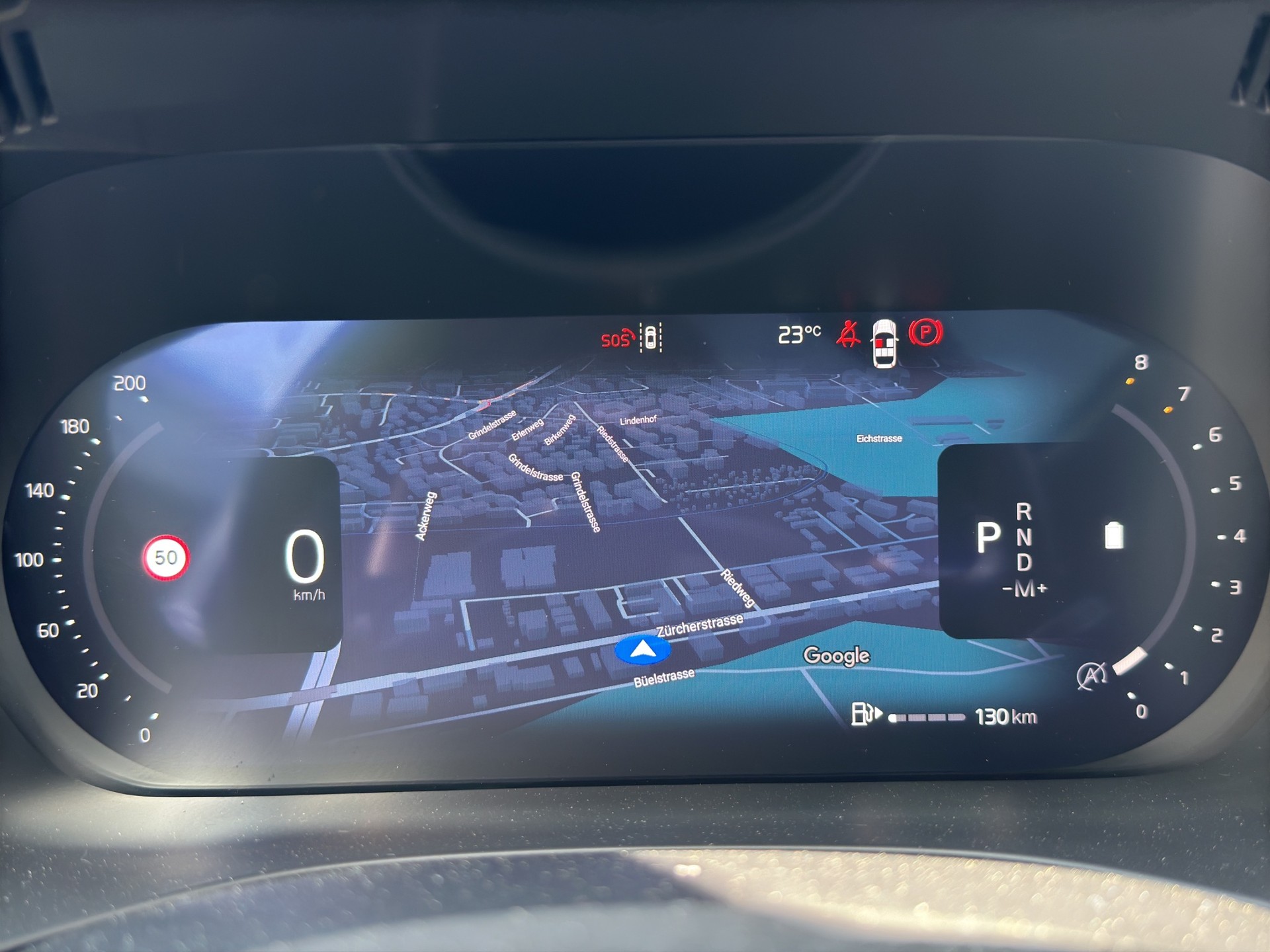 VOLVO XC60 B5 AWD Facelift Plus Dark Geartronic-image-11