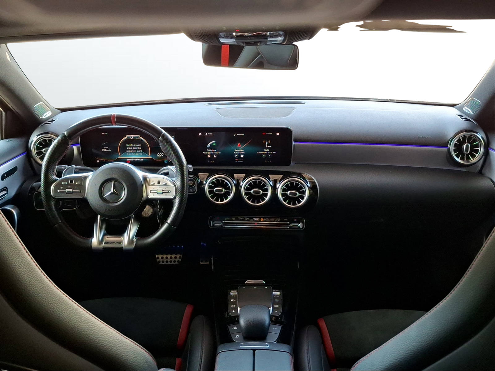 MERCEDES-BENZ A 45 S AMG 4Matic+ Speedshift-image-8