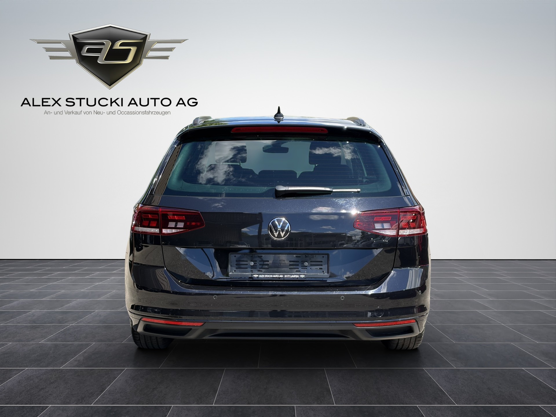 VW Passat 2.0 TDI BMT Business 4Motion DSG-image-6