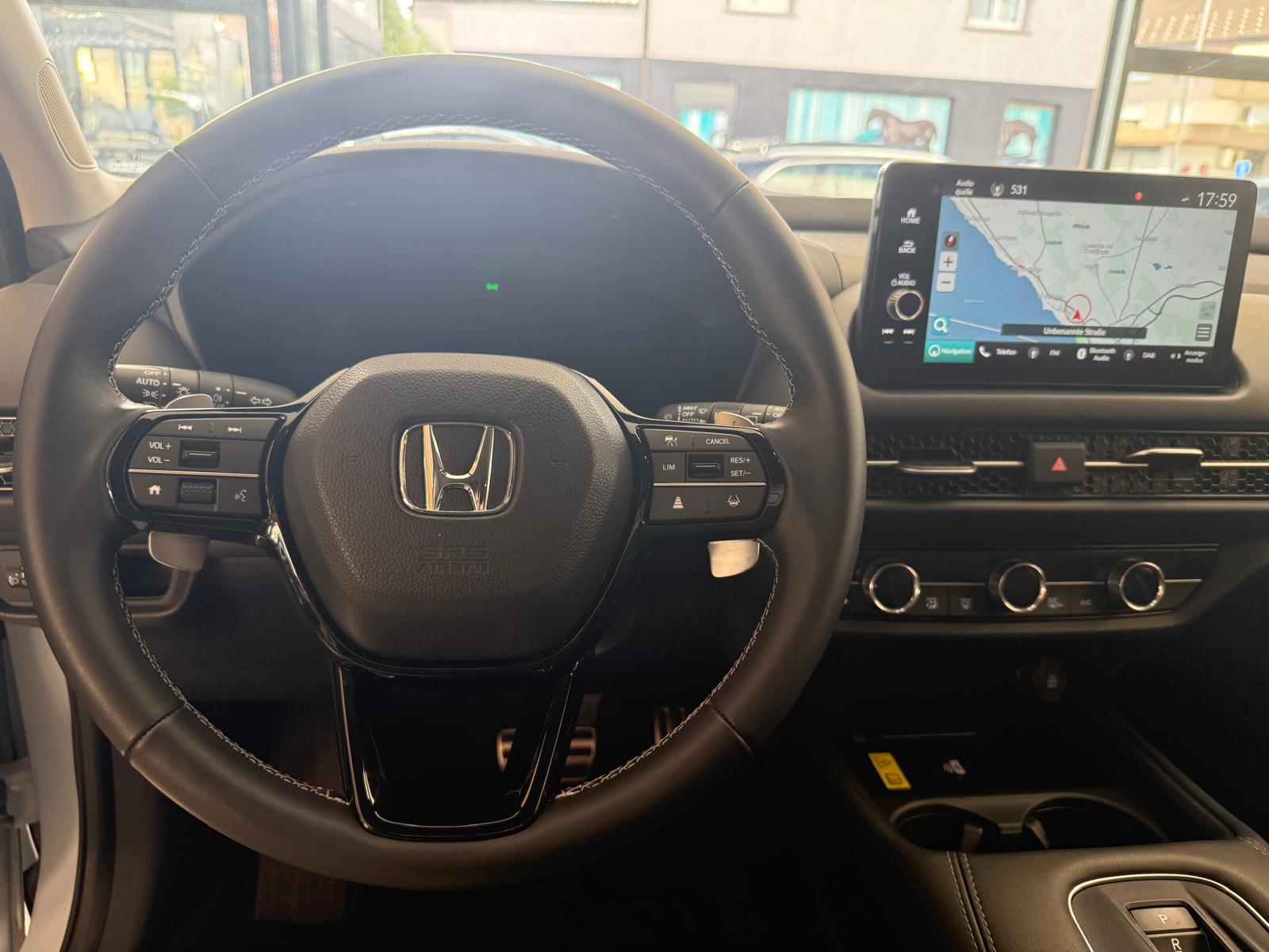 HONDA ZR-V 2.0i MMD Hybrid Sport Automatic-image-18