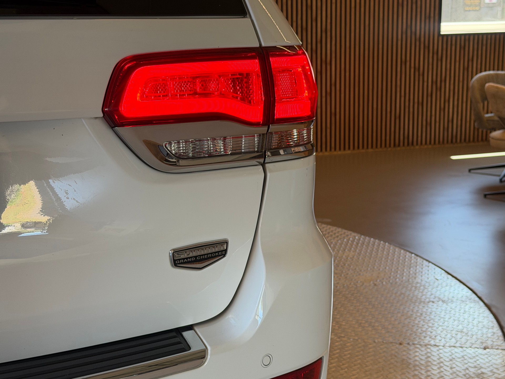 JEEP Grand Cherokee 3.0 CRD 250 Summit-image-10