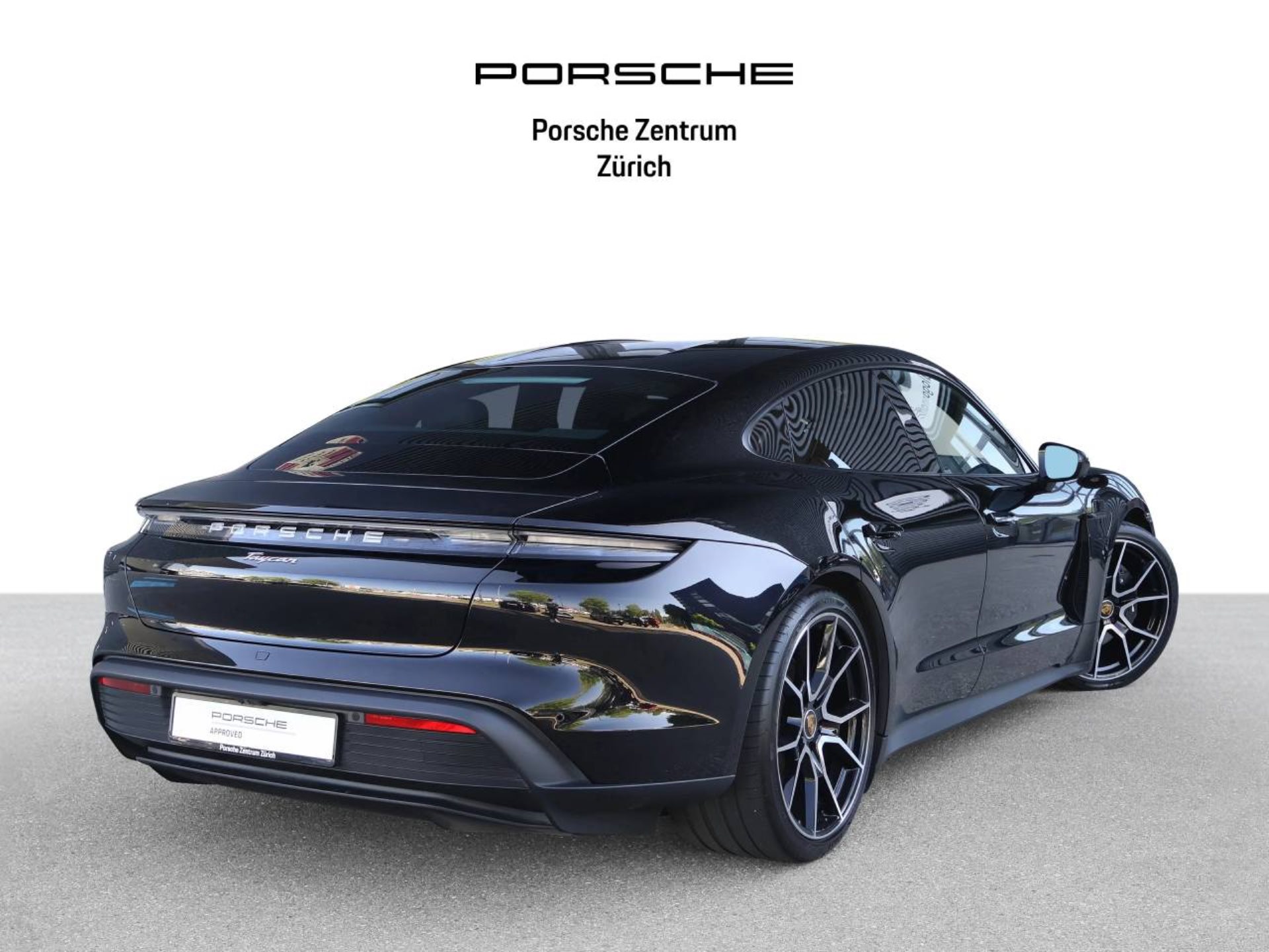 PORSCHE Taycan-image-5