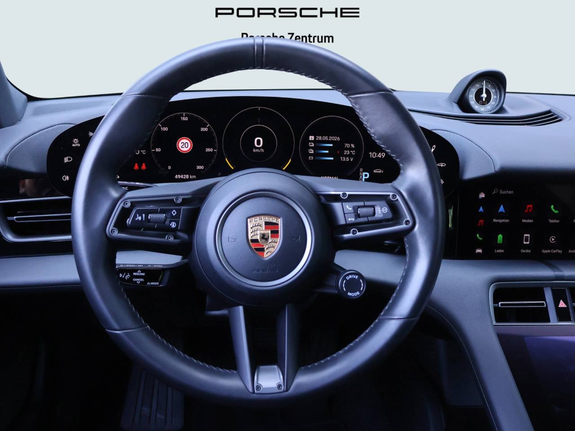 PORSCHE Taycan-image-11