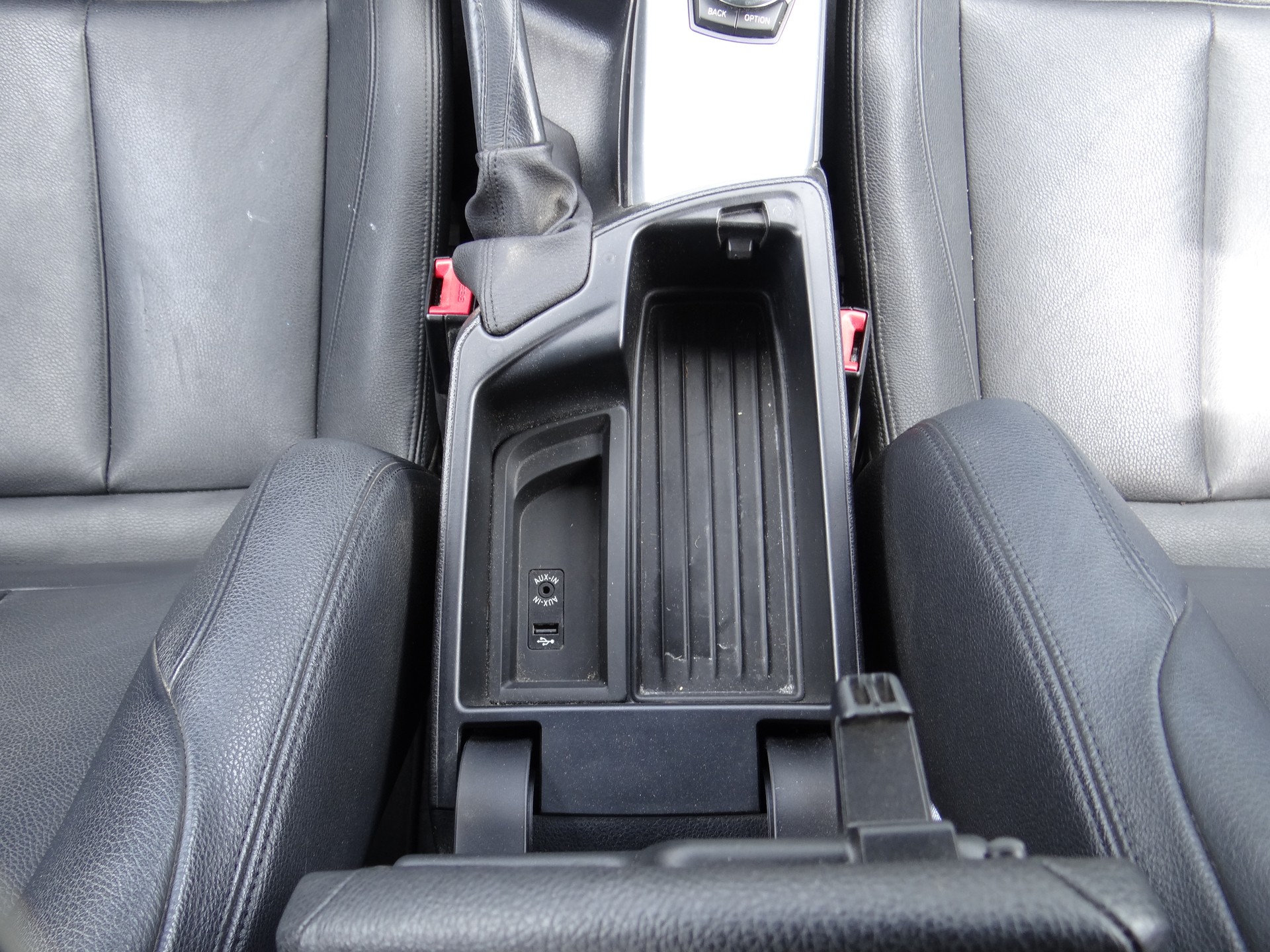 BMW 120d xDrive Sport Line Steptronic-image-18