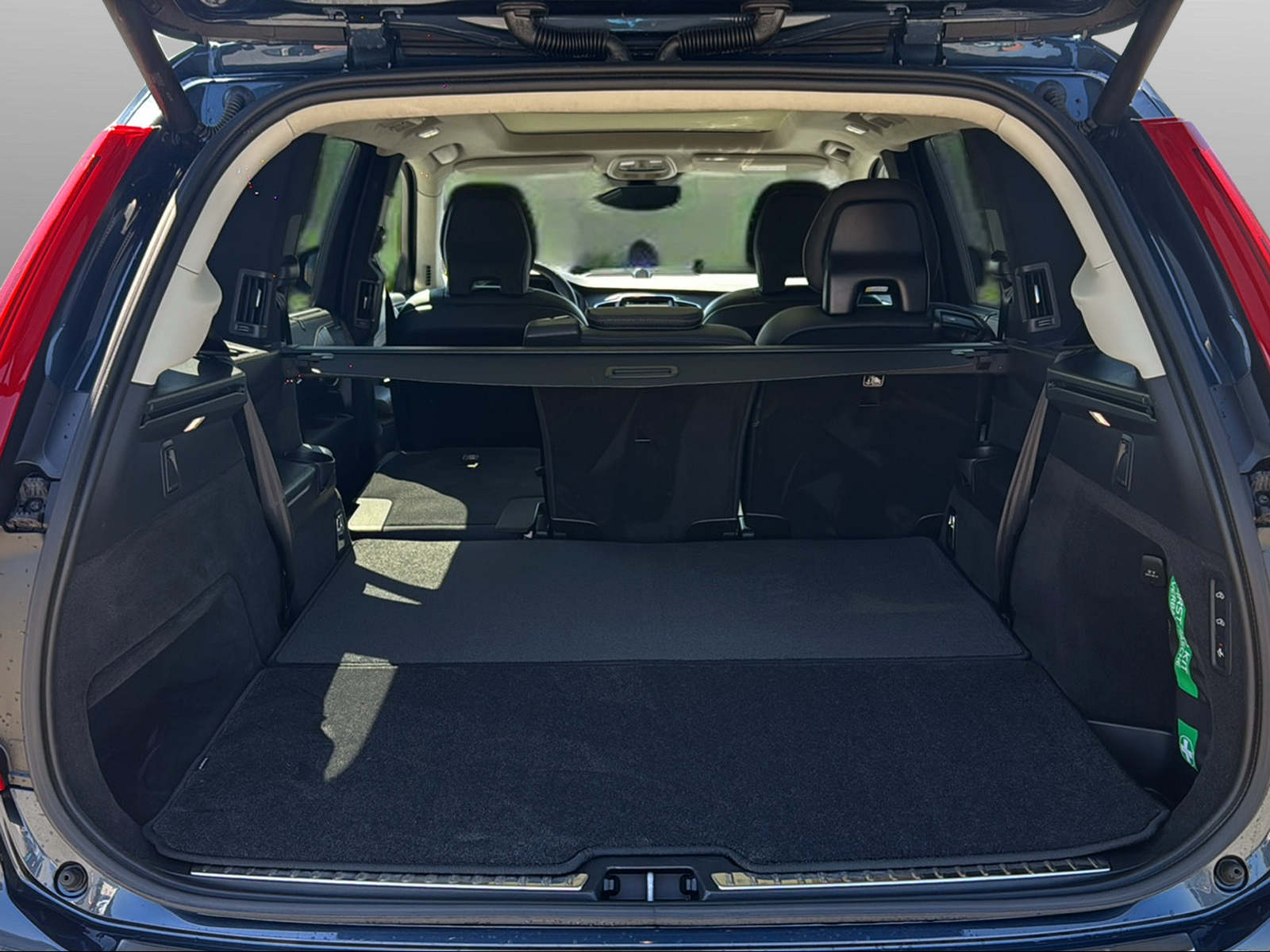 VOLVO XC90 2.0 T8 TE Xclusive Dark 7P. eAWD-image-15