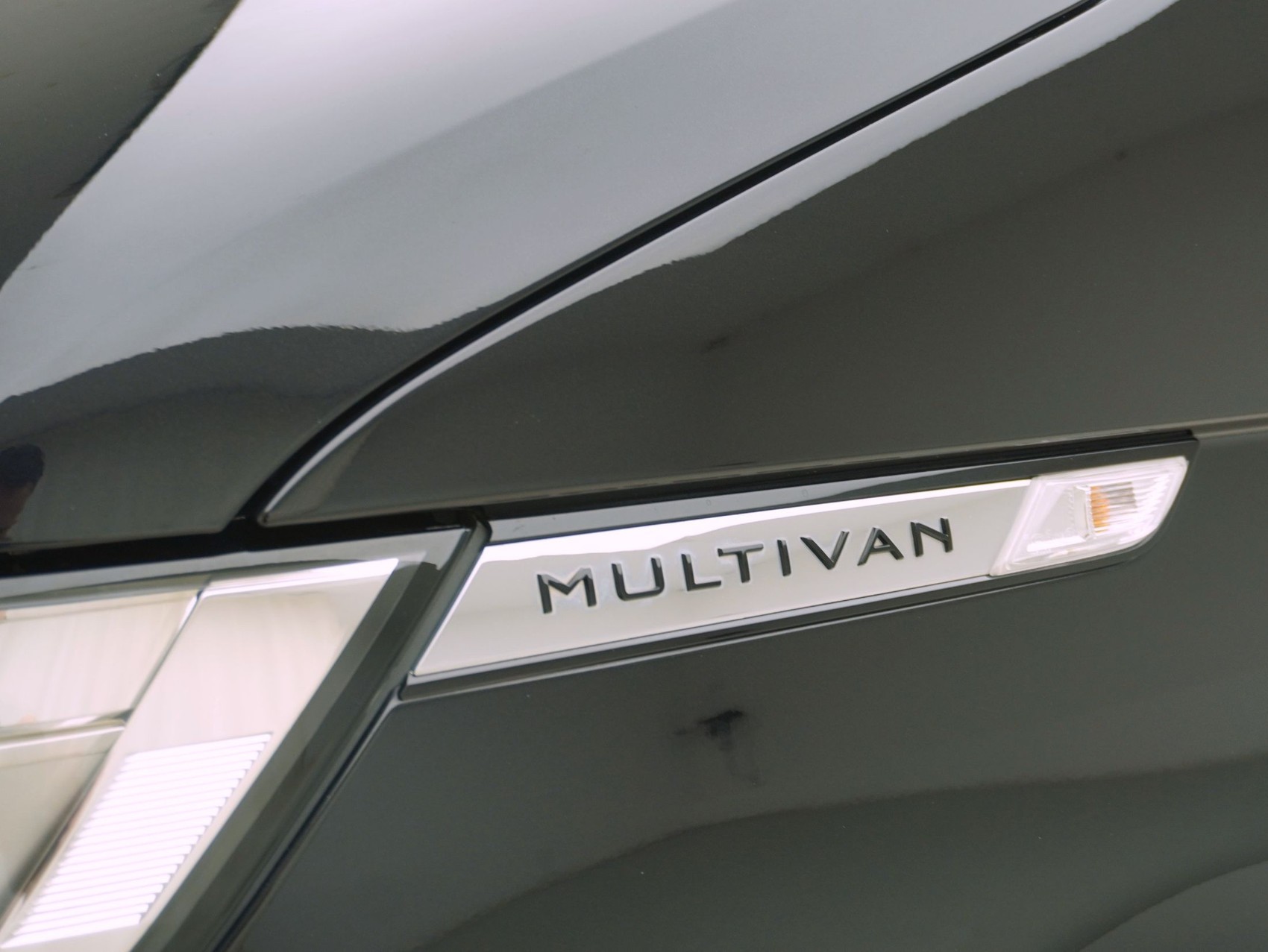 VW T6.1 Multivan 3400 2.0 TDI DSG Comfortline 4Motion-image-8