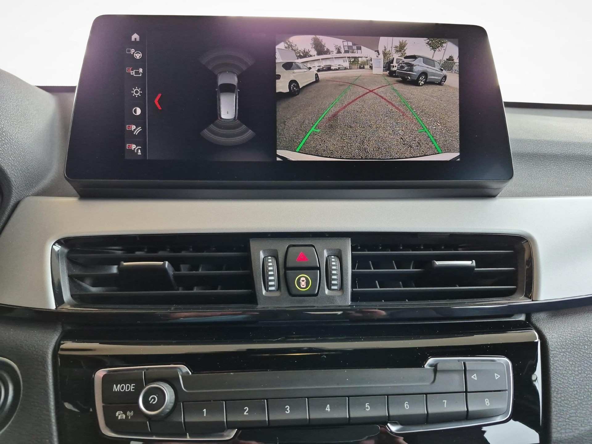 BMW X1 25e xDrive-image-15