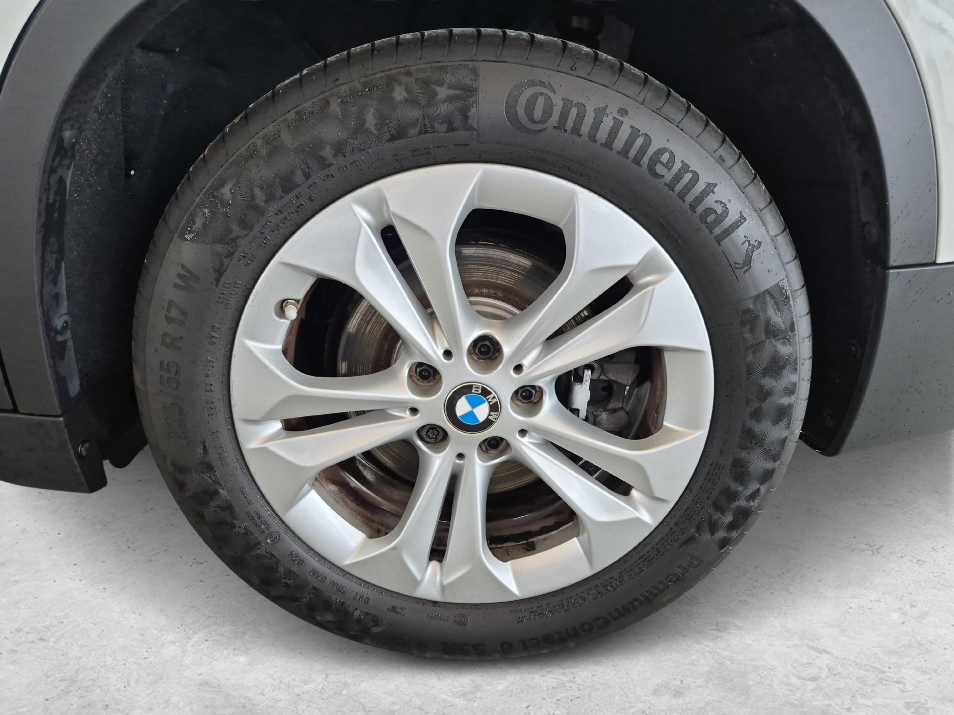 BMW X1 25e xDrive-image-19