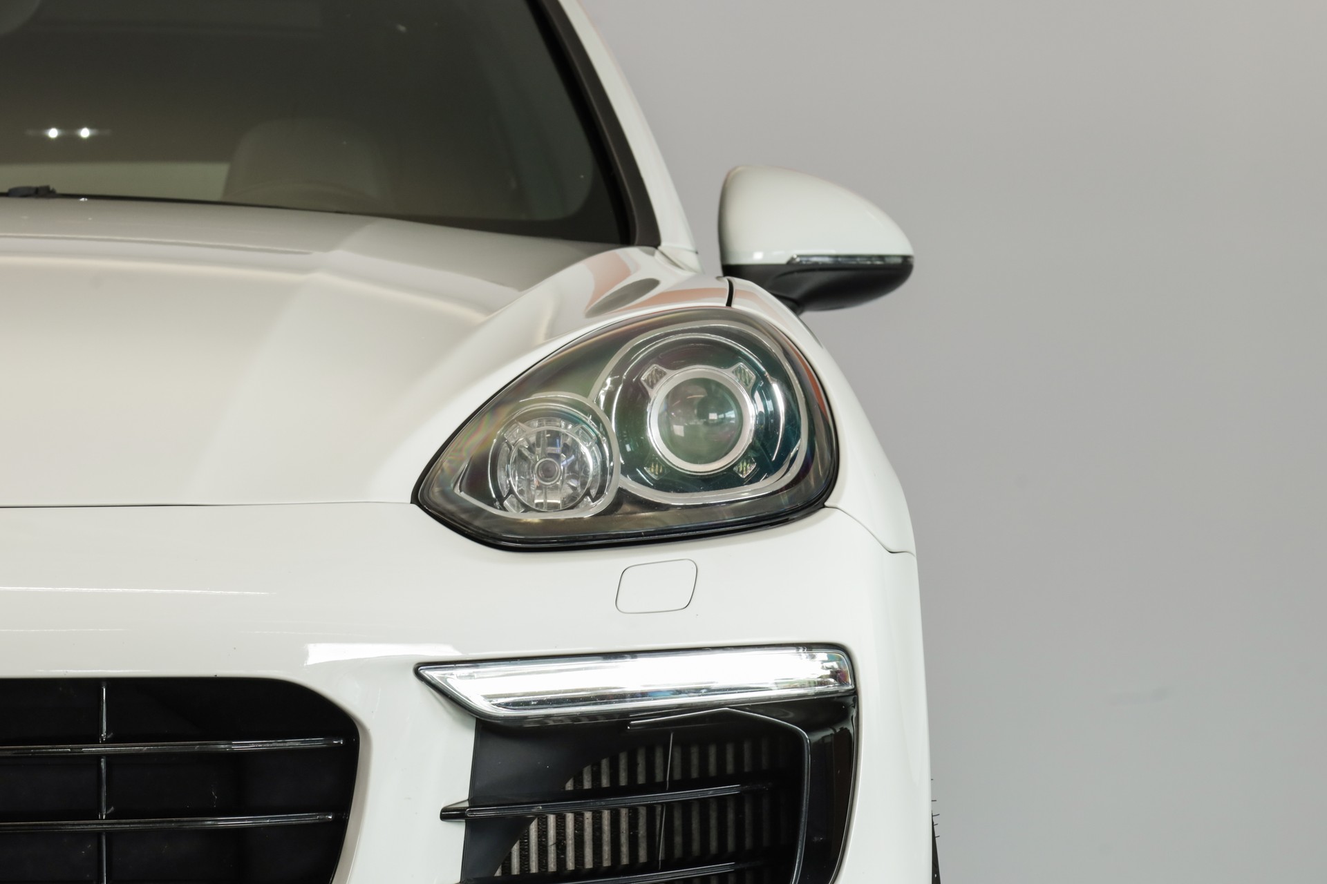 PORSCHE Cayenne S-image-5