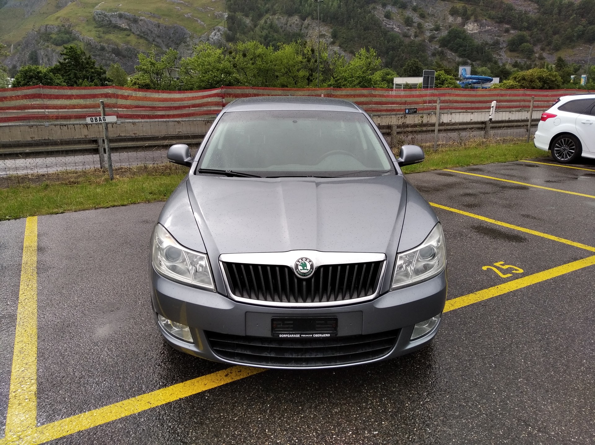 SKODA Octavia Combi 1.8 TSI Twenty 4x4-image-0