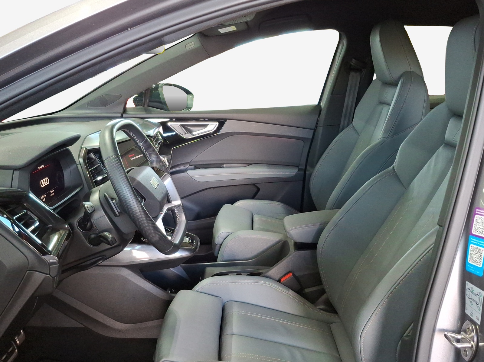 AUDI Q4 Sportback e-tron 50 quattro-image-8